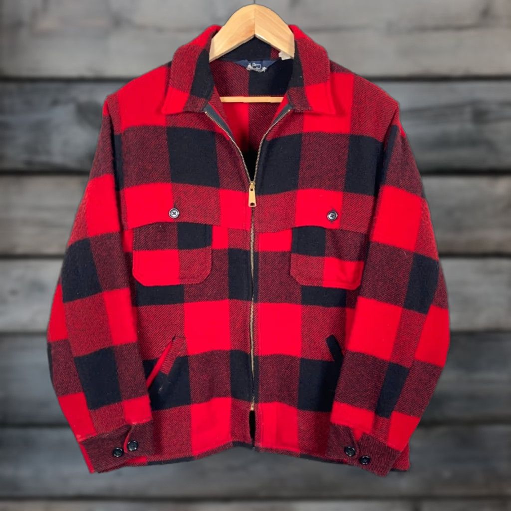 Vintage VINTAGE Woolrich Jacket Chore Buffalo Plaid Red Black USA Made Workwear Mens Large Jacket Size US L / EU 52-54 / 3 - 1 Thumbnail