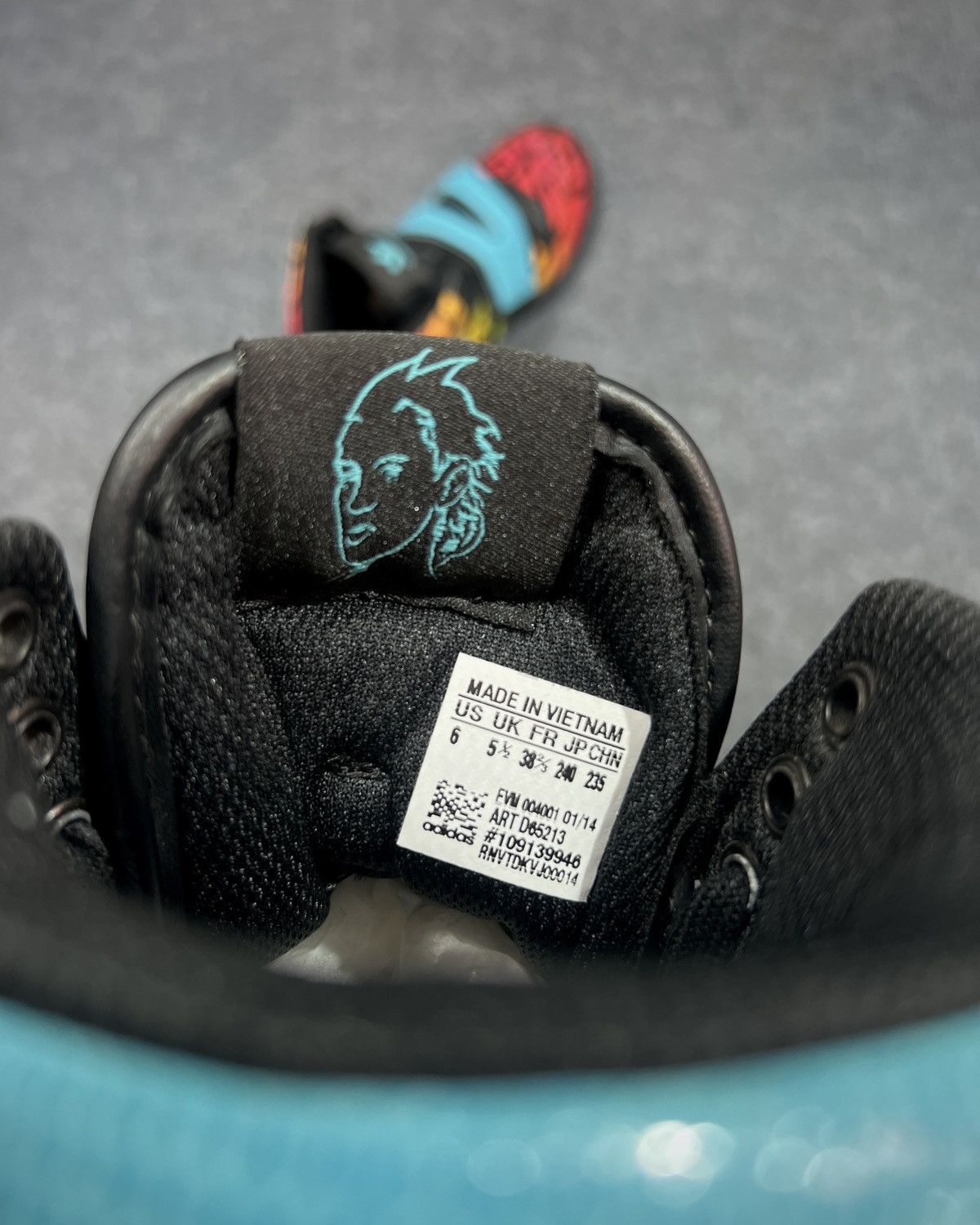 Adidas × Jeremy Scott Jeremy Scott x Adidas JS Letters Multicolor Size US 6 / EU 39 - 10 Thumbnail