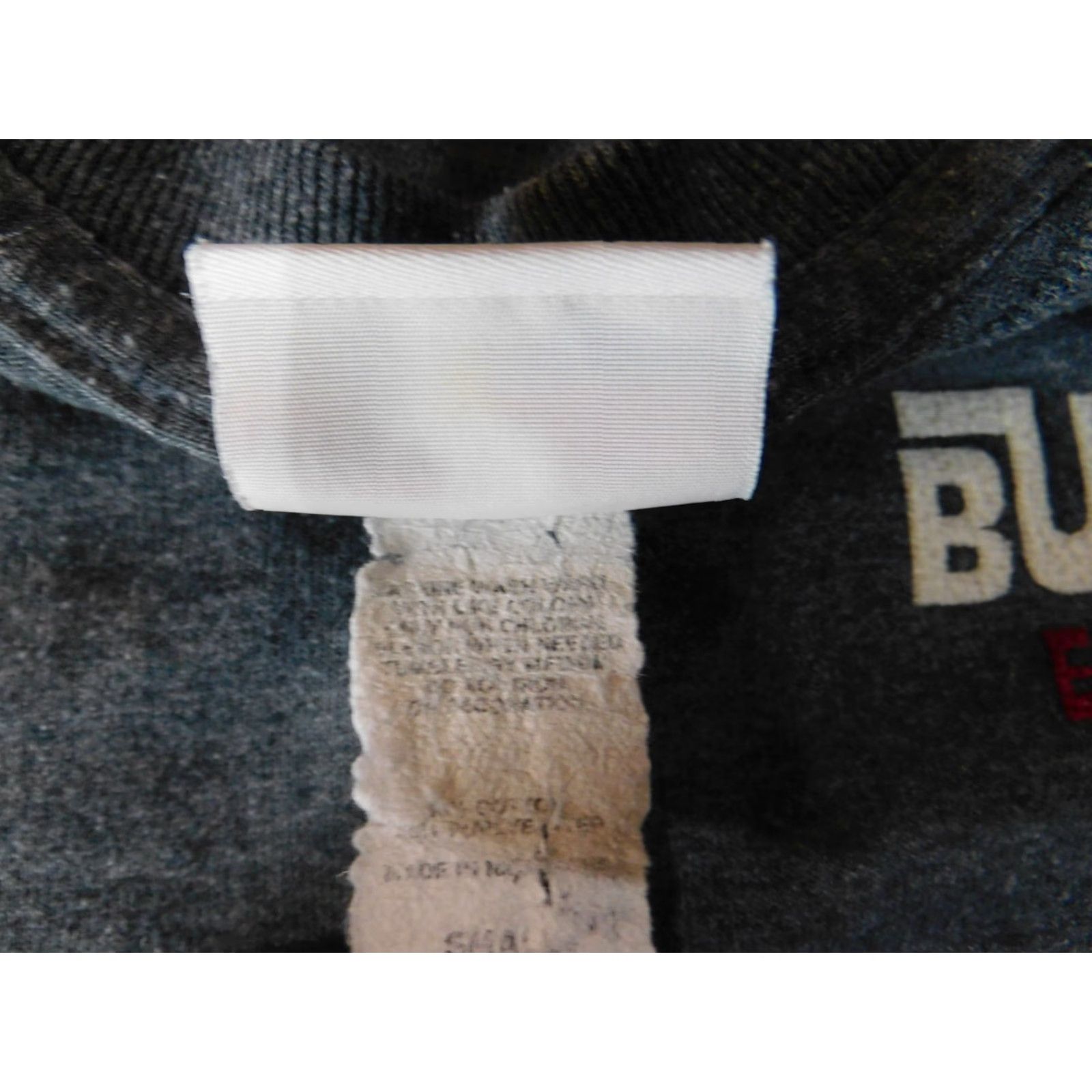 Vintage Buc-Ees Shirt Men S Gray Graphic Classic Tee America Embroidery Long Sleeve Crew Neck Cotton Knit Logo Size US S / EU 44-46 / 1 - 7 Thumbnail