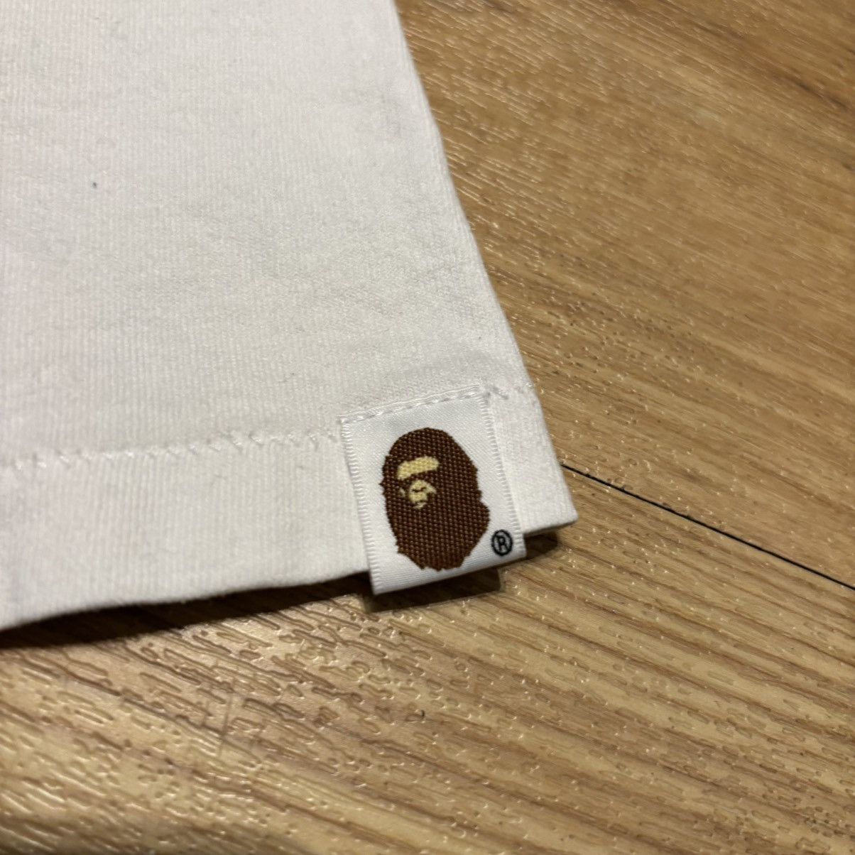 Bape Bape Graffiti Logo Tee Size US M / EU 48-50 / 2 - 5 Thumbnail
