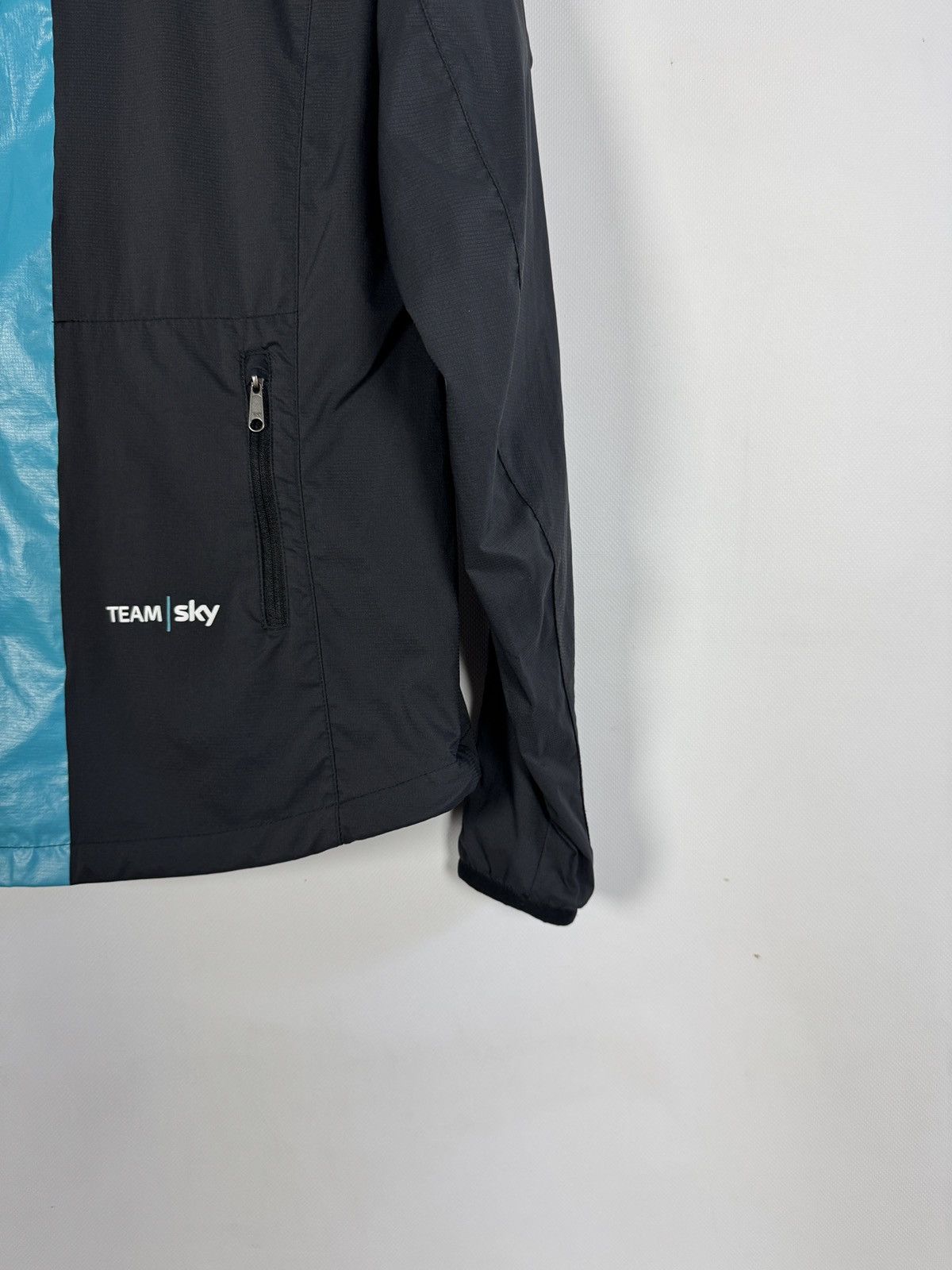 Rapha Rapha Team Sky Spray Cycling Jacket Lightweight Windbreaker Size US M / EU 48-50 / 2 - 17 Thumbnail