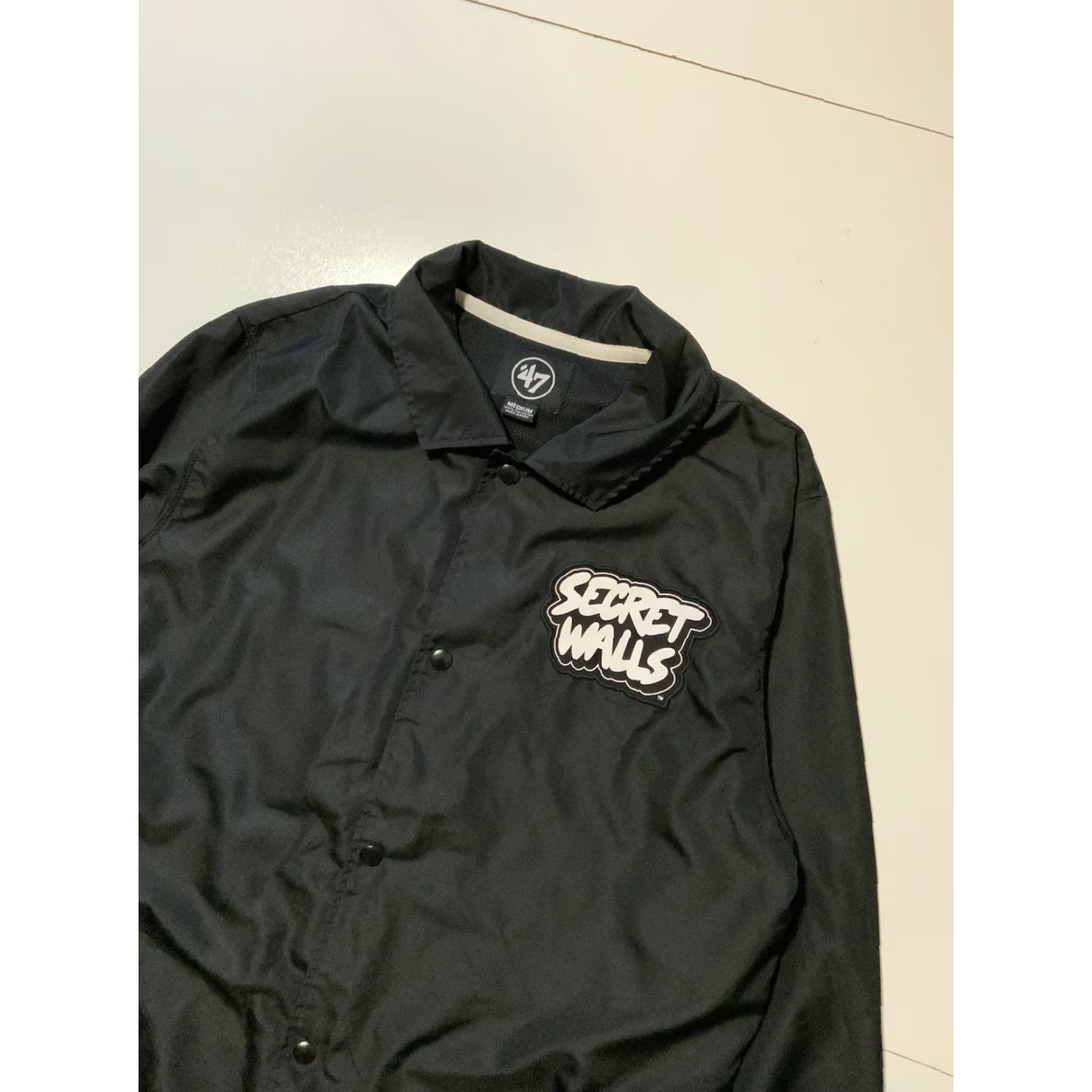 Vintage Secret Wells SYLA Support Your Local Artist Coaches Black Windbreaker Jacket M MD Windbreaker Jacket Men Black 47 Size US M / EU 48-50 / 2 - 5 Thumbnail