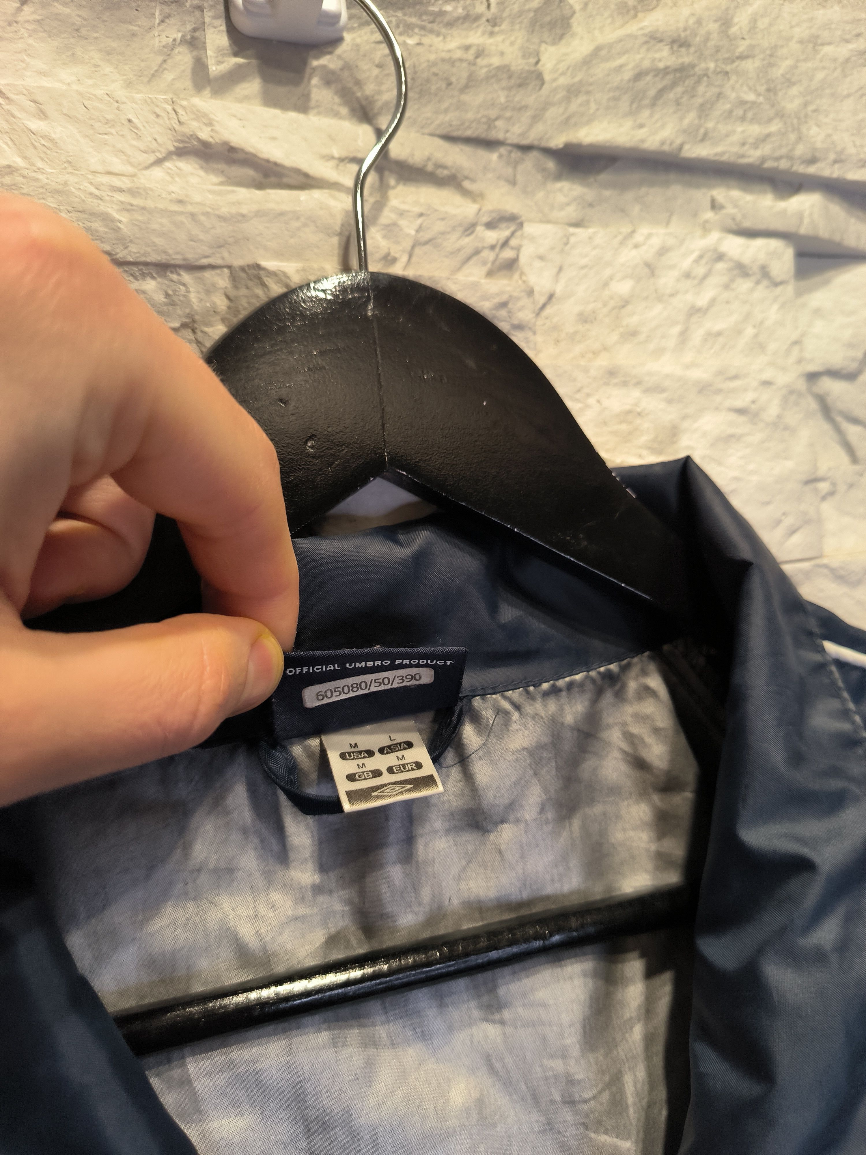 Umbro × Vintage Vintage Umbro Big Logo Jacket Windbreaker 90s Size US L / EU 52-54 / 3 - 5 Thumbnail