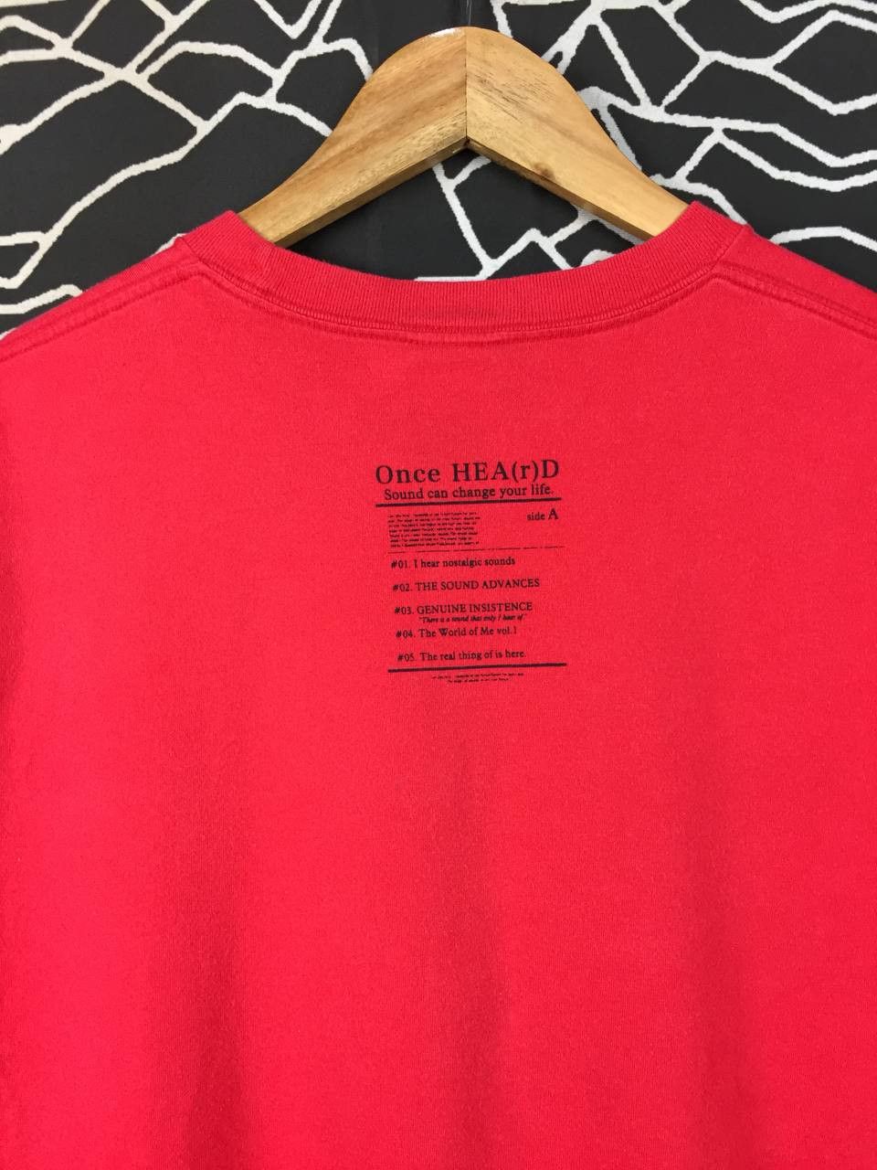 Vintage Vtg HEAD Japan Genuine Insistence Cassette Tape Graphic Tee Size US L / EU 52-54 / 3 - 9 Thumbnail