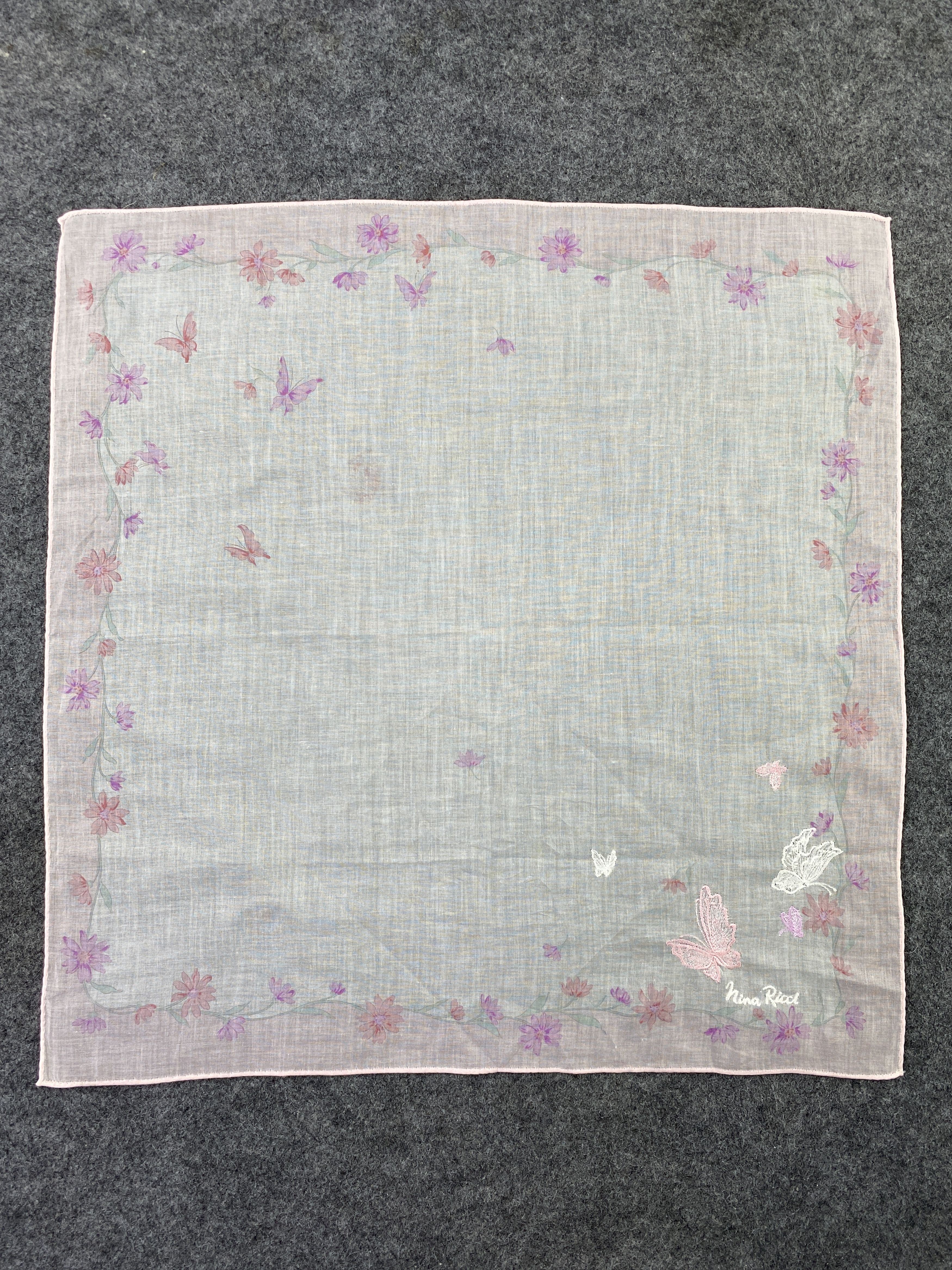 Nina Ricci Nina Ricci Handkerchief / Bandana / Neckerchief-B313 Size ONE SIZE - 3 Thumbnail