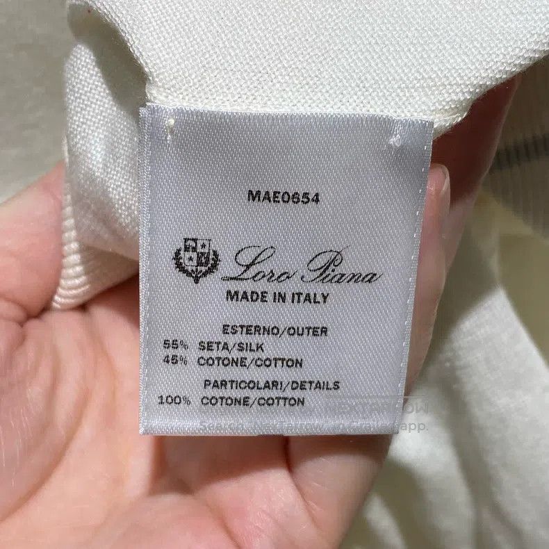 Loro Piana Loro Piana White Floral Embossed Embroidered Short Sleeve Size M / US 6-8 / IT 42-44 - 4 Thumbnail
