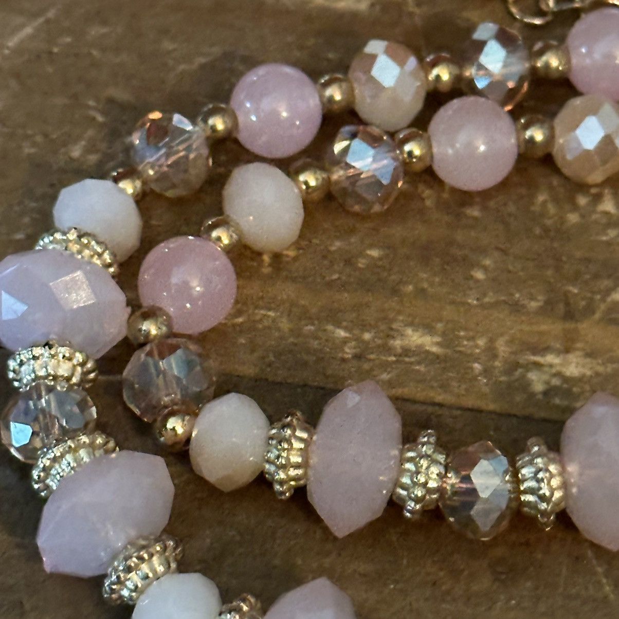 Other Rose Quartz and clear crystal bead necklace and earrings set Size ONE SIZE - 5 Thumbnail
