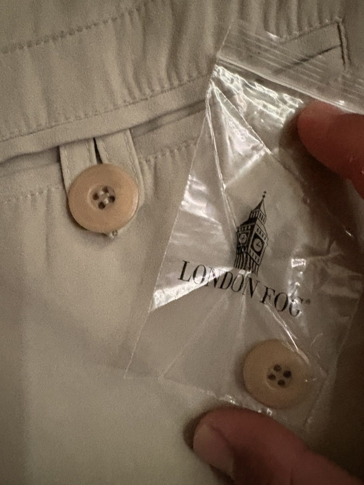 London Fog Like new London fog light jacket Size US L / EU 52-54 / 3 - 6 Thumbnail