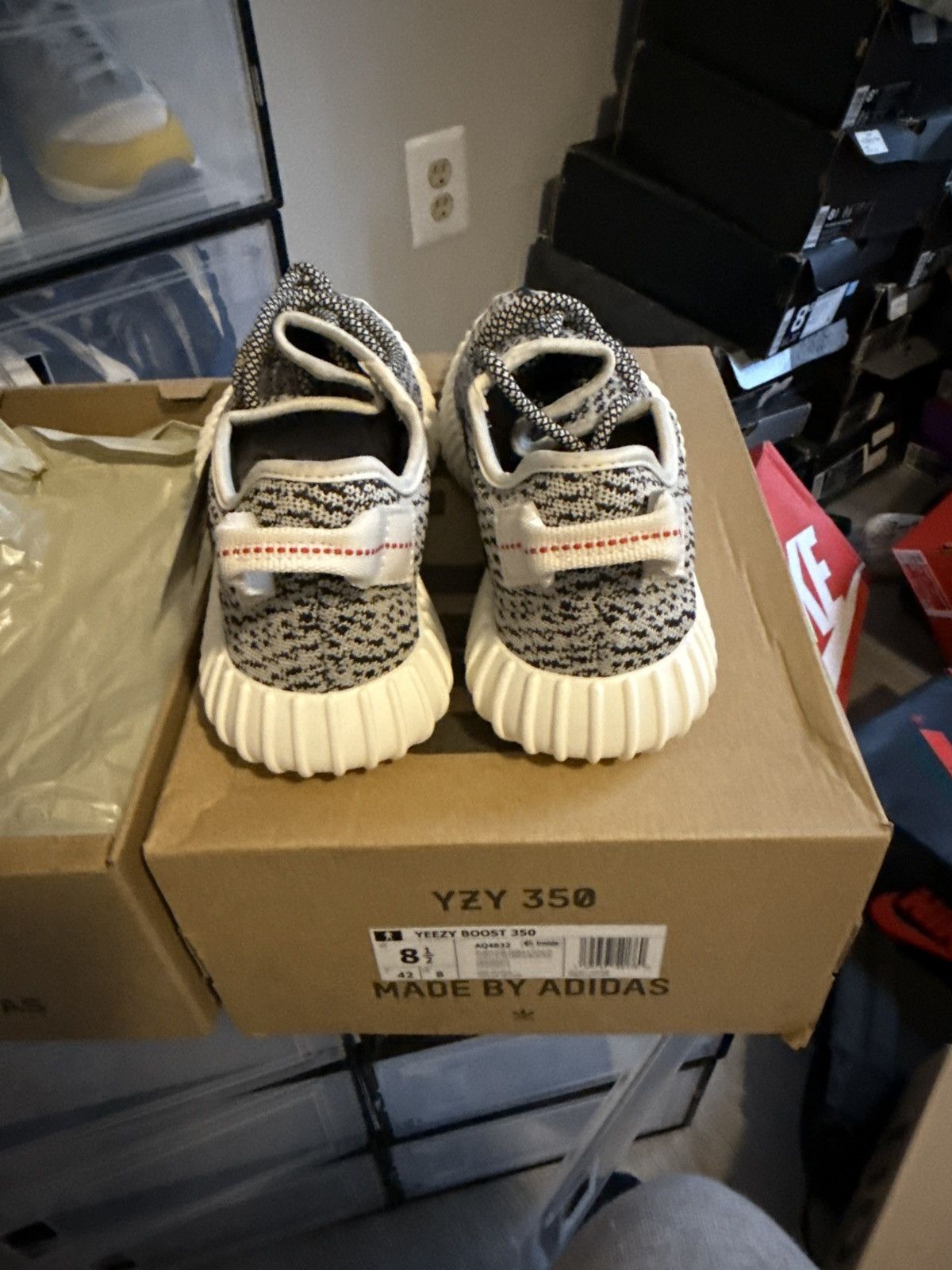 Yeezy YZY 350 Original Turtle Size US 8.5 / EU 41-42 - 4 Thumbnail