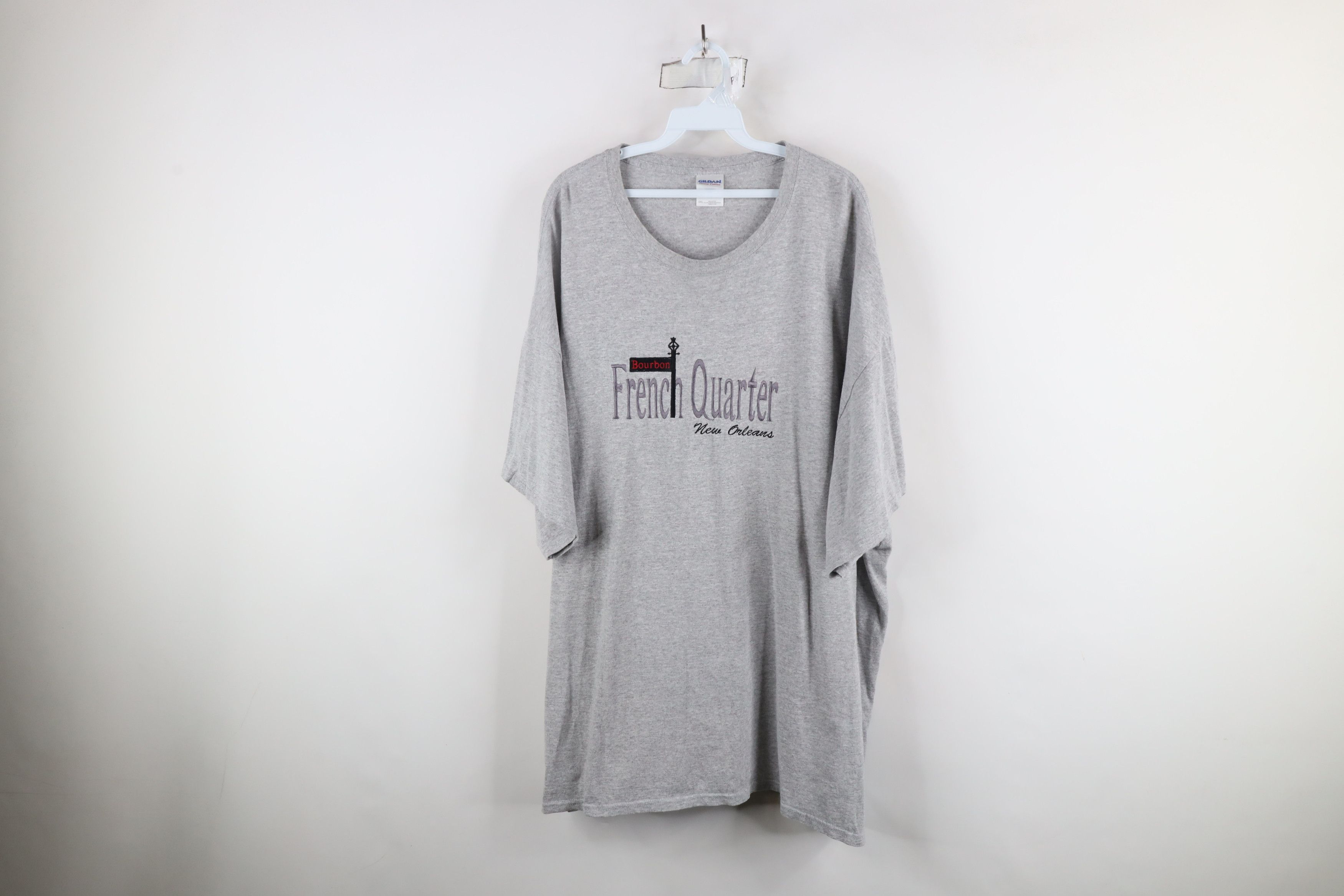 Vintage Vintage 90s Streetwear French Quarter Bourbon Street T-Shirt Size US XXL / EU 58 / 5 - 1 Thumbnail