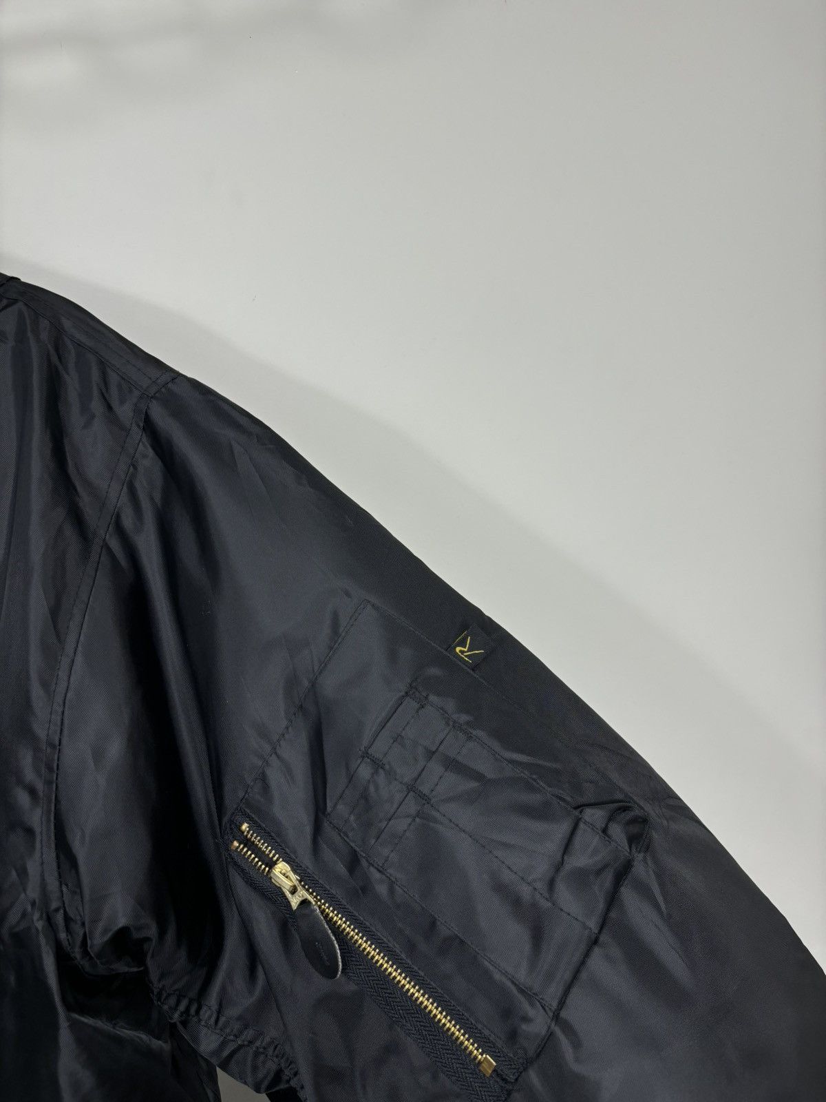 Vintage Vintage MA-1 Black Military Reversible Flight Bomber Jacket Size US XL / EU 56 / 4 - 9 Thumbnail