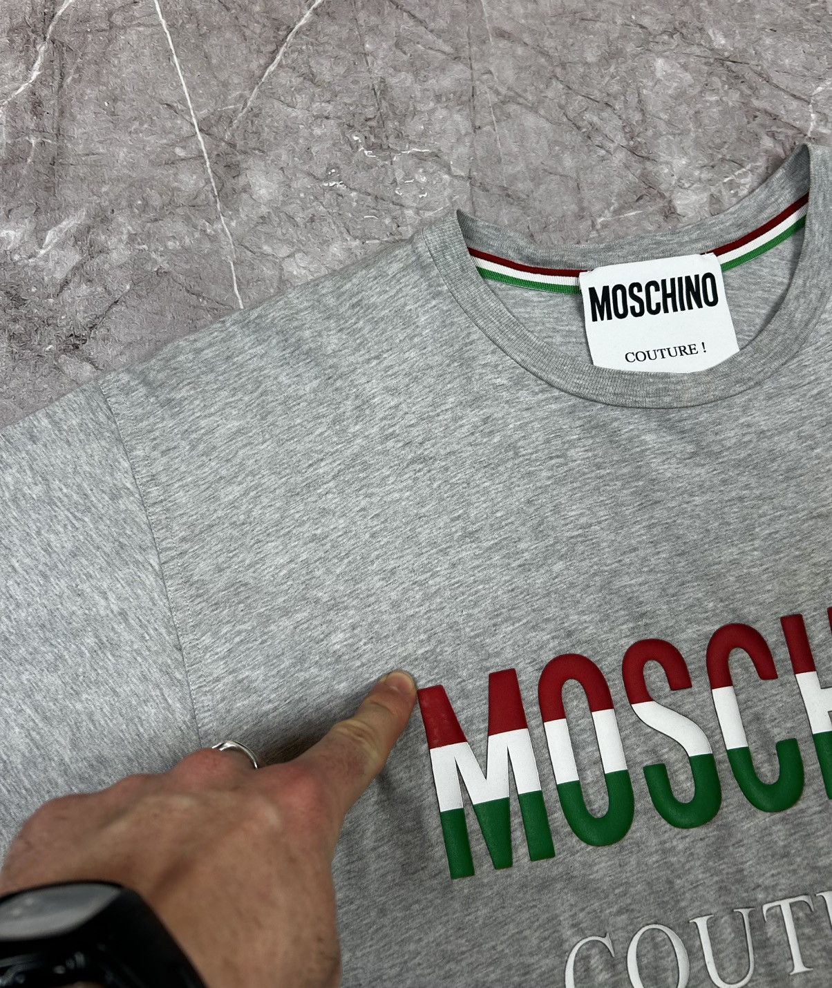 Moschino Moschino Couture T-Shirt Big Logo Size US S / EU 44-46 / 1 - 6 Thumbnail