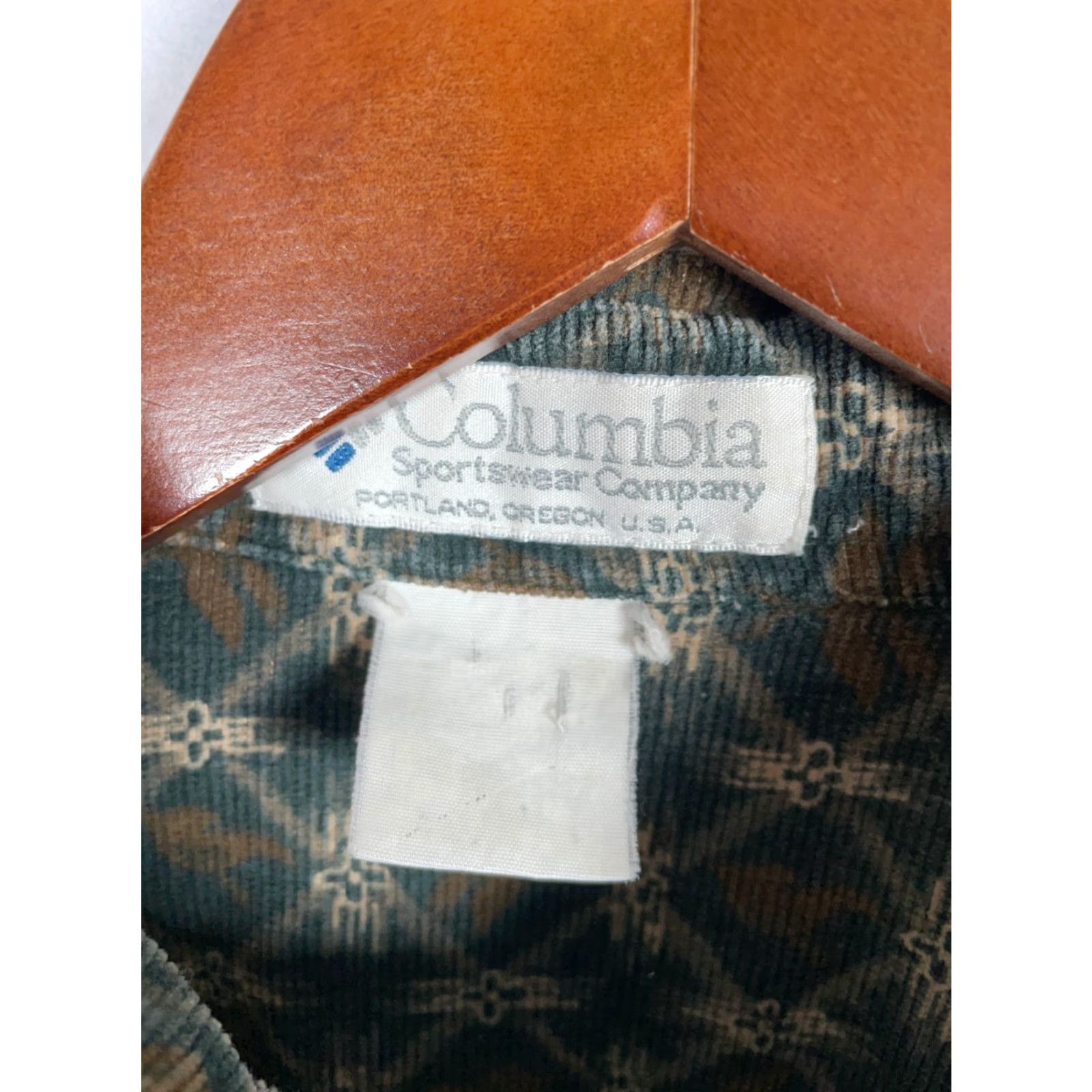 Etro VINTAGE Columbia Corduroy Geometric Pattern Shirt Adult XL Green 90s Retro Mens Size US XL / EU 56 / 4 - 3 Thumbnail