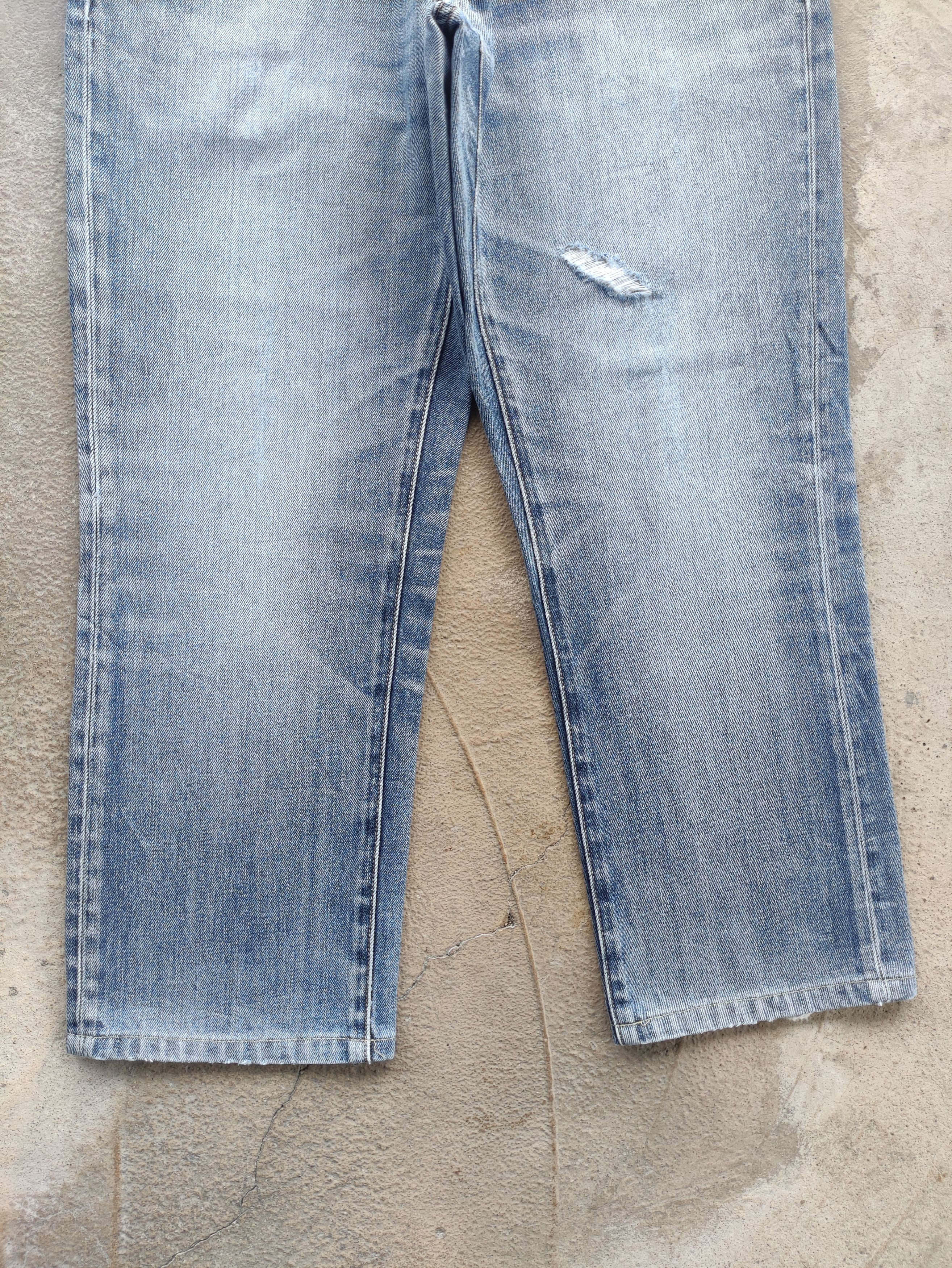 Japanese Brand Vintage Japanese Jean Distressed Faded Denim Size US 34 / EU 50 - 3 Thumbnail