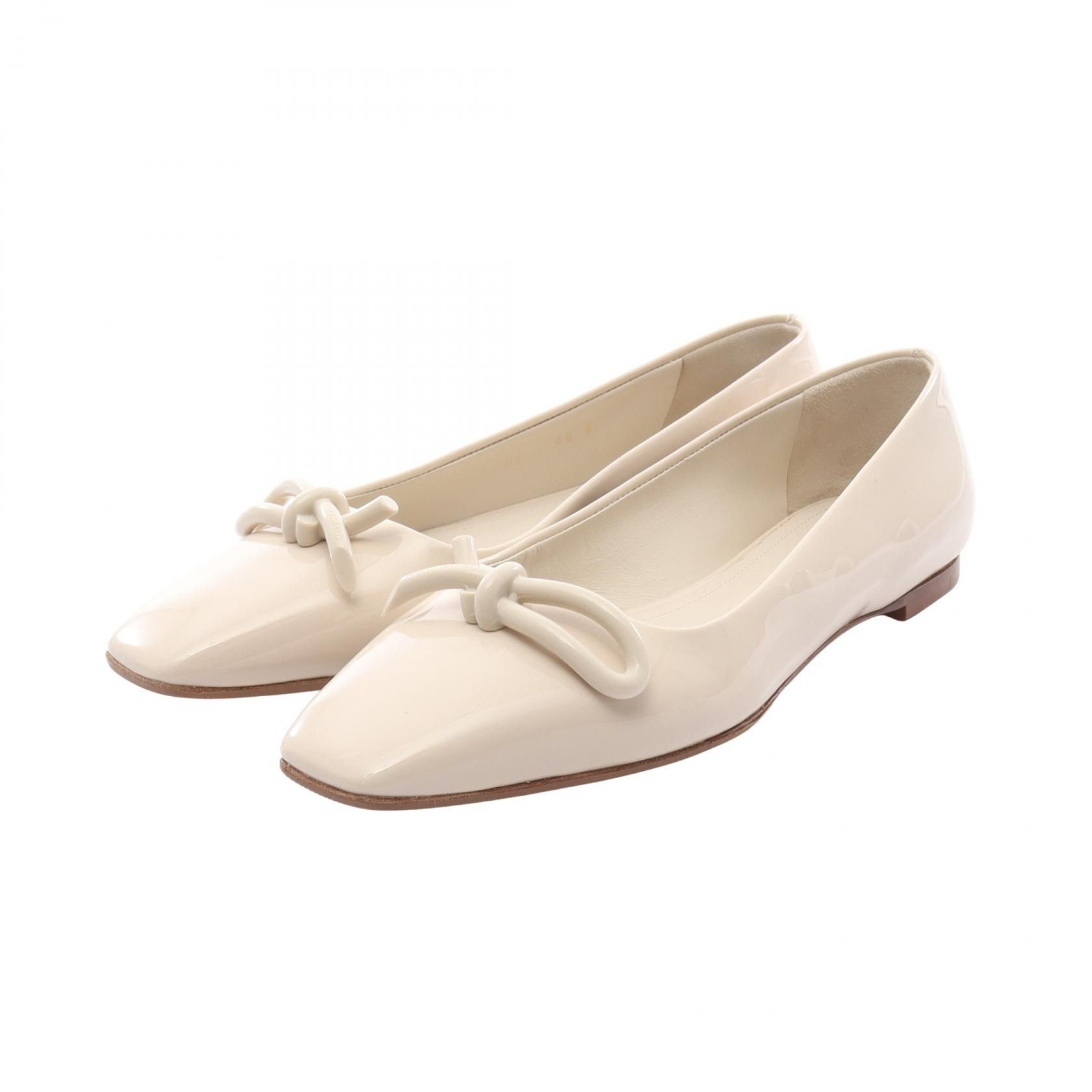 Salvatore Ferragamo Salvatore Ferragamo Salvatore Ferragamo ANNIE Patent Leather Pumps Leather Shoes DUTY FREE for USA Size ONE SIZE - 1 Thumbnail