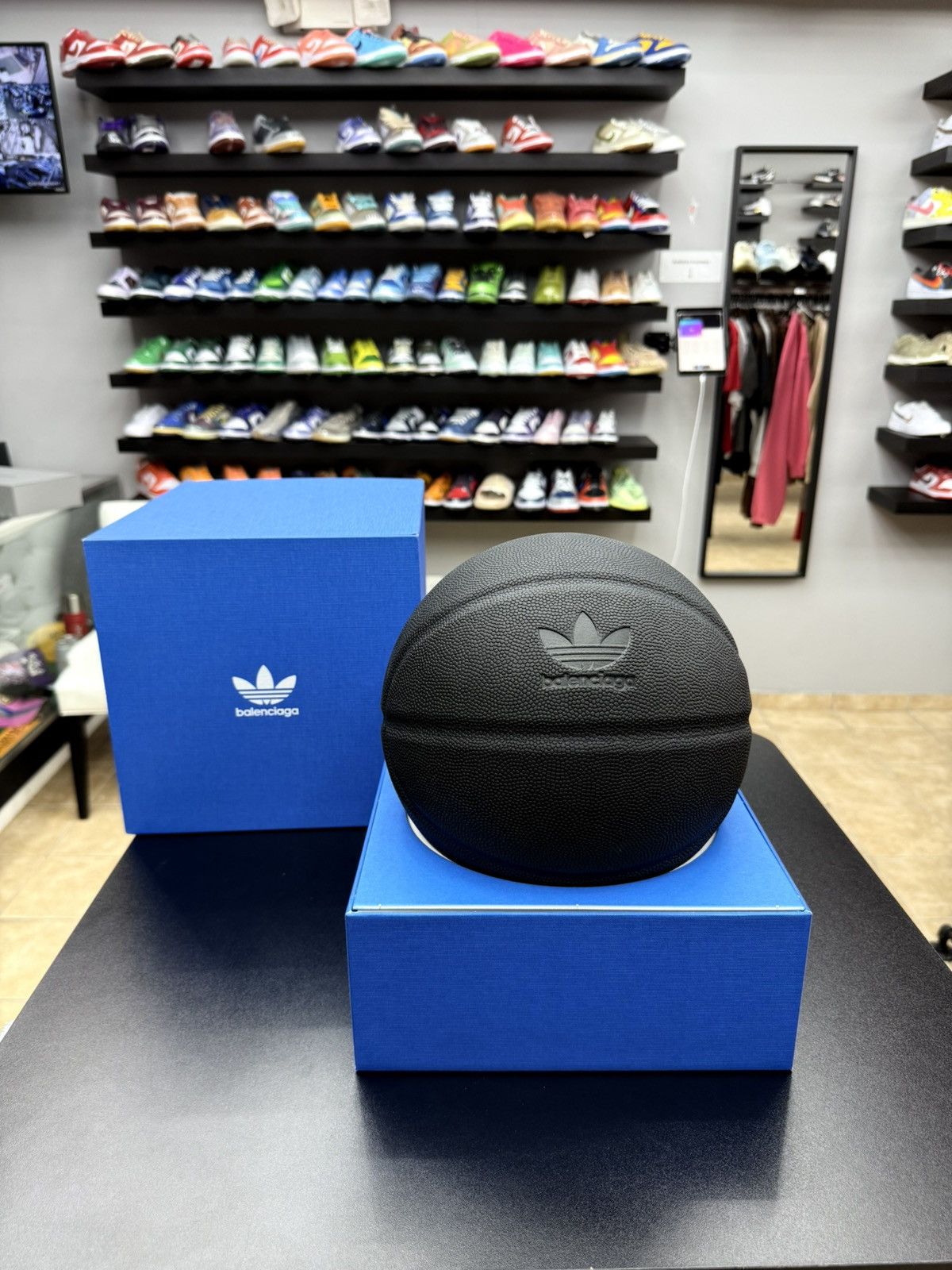 Balenciaga NEW AUTHENTIC Balenciaga x Adidas Black BasketBall
