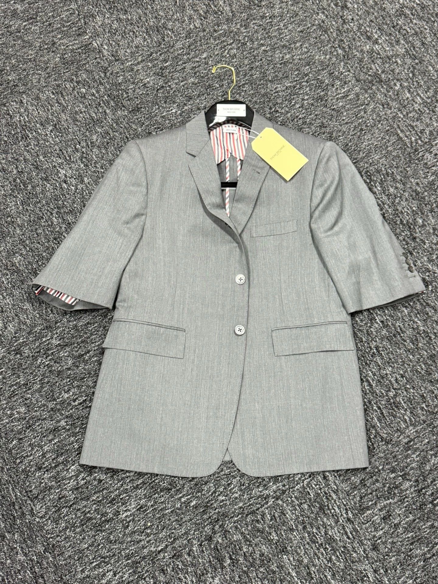 Thom Browne Thom Browne Short Suit Jacket Mid Gray Size3 Rare Size US L / EU 52-54 / 3 - 3 Thumbnail
