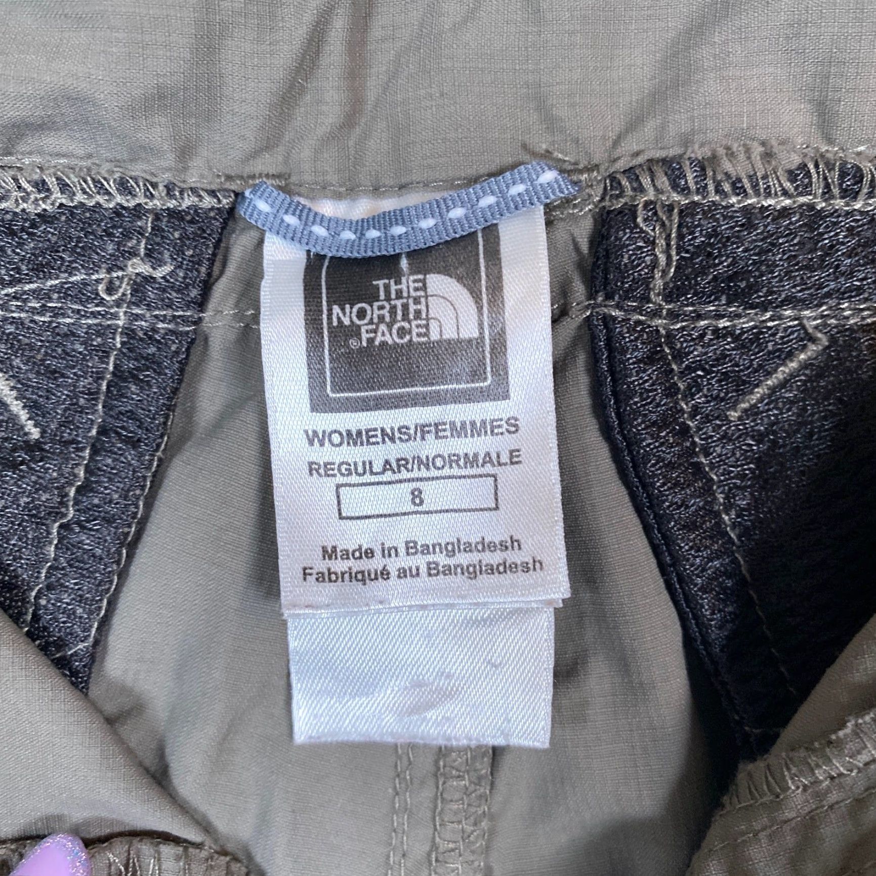 The North Face The North Face Womens Pants Capri Gray Green Below the Knee Nylon 8 Straight Activewear Pockets Size 24" / US 00 / IT 34 - 6 Thumbnail