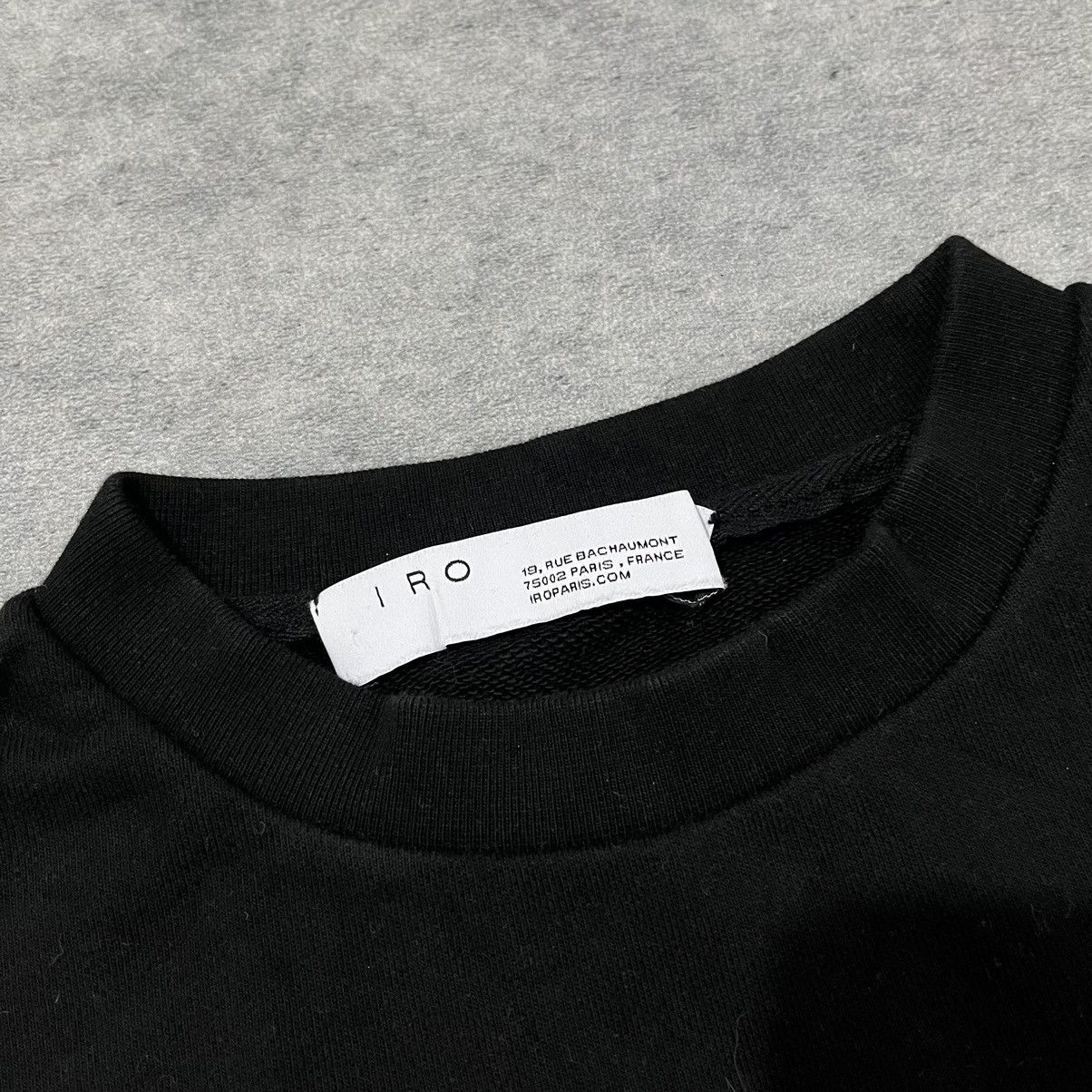 Designer × Iro Iro Crop Short Sleeved Sweatshirt Size S / US 4 / IT 40 - 3 Thumbnail