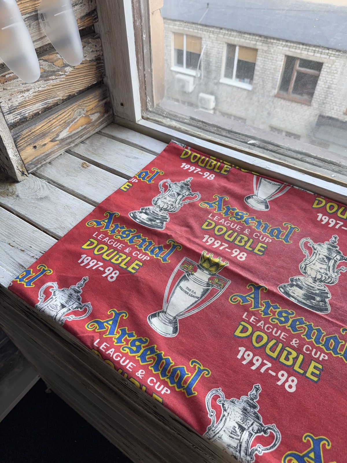 Other Vintage Faded Arsenal Double 1997-98 Pillow Case Fan Decor Size ONE SIZE - 7 Thumbnail