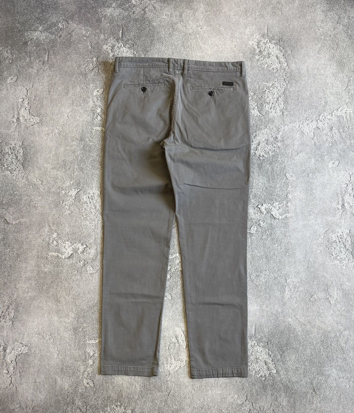 Hugo Boss Hugo Boss 34 casual pants trousers chinos old money Size US 34 / EU 50 - 4 Thumbnail