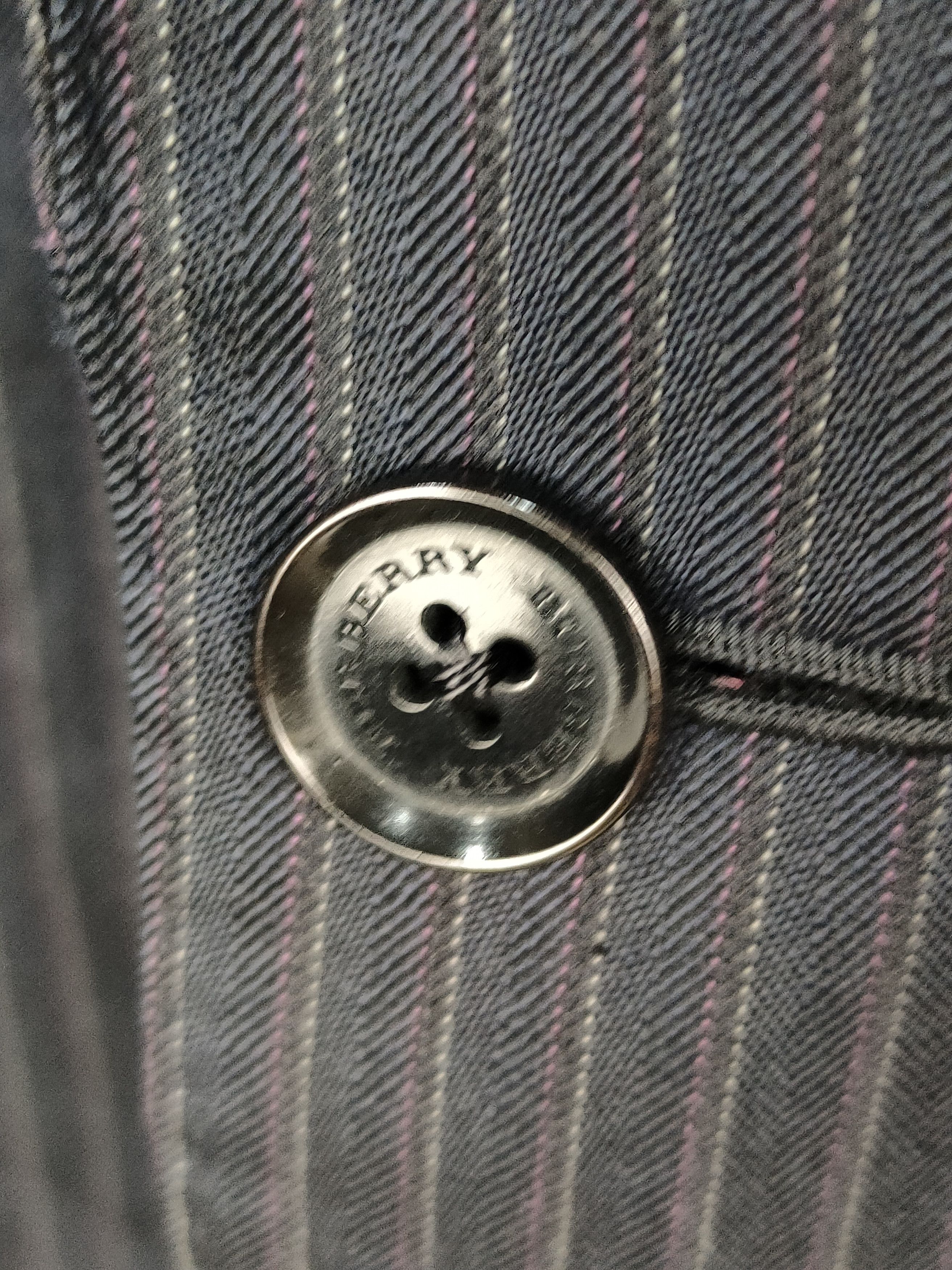 Burberry Burberry London blazer Size US M / EU 48-50 / 2 - 3 Thumbnail