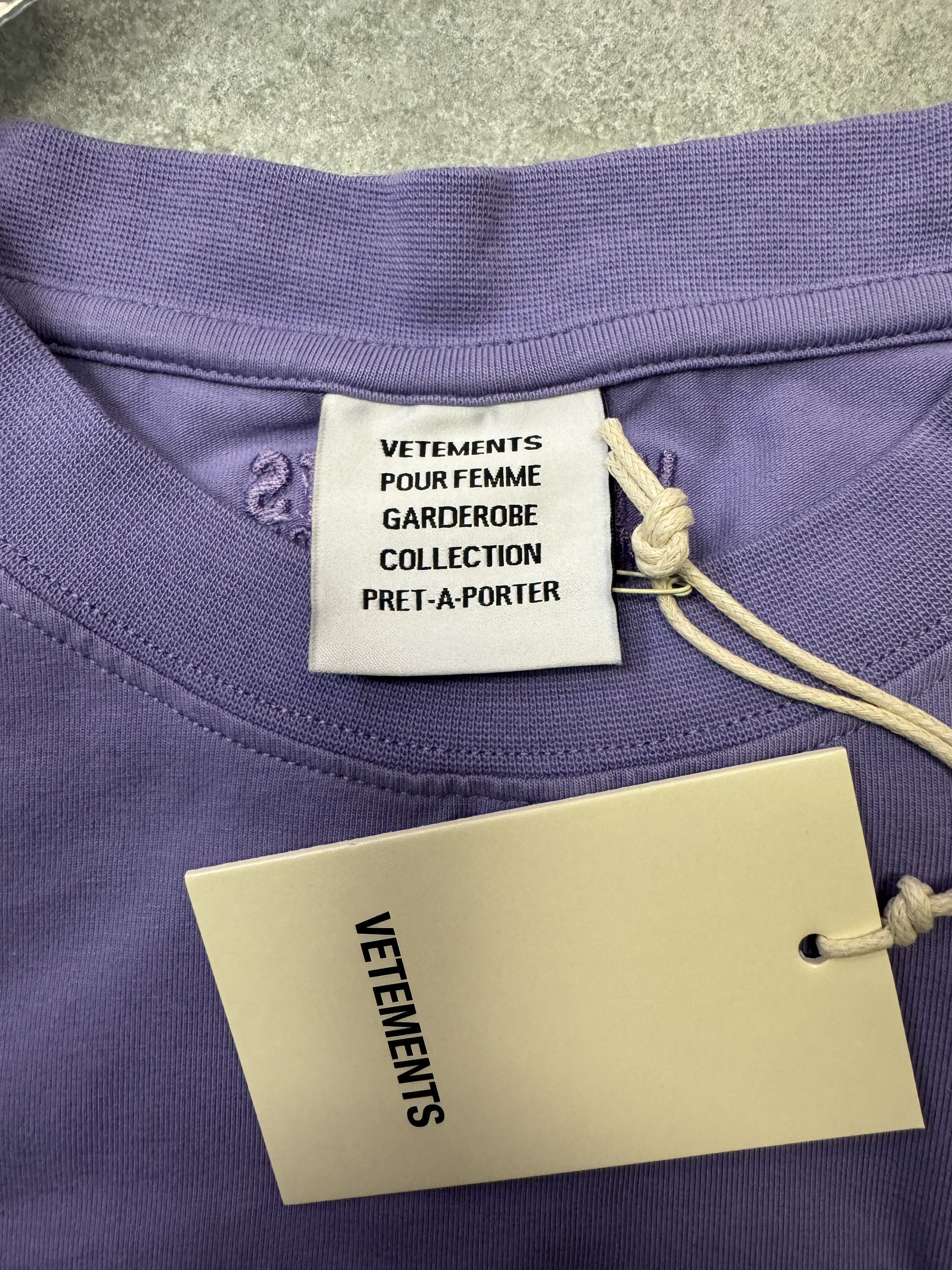 Vetements BLING LOGO FITTED T-SHIRT Size S / US 4 / IT 40 - 3 Thumbnail