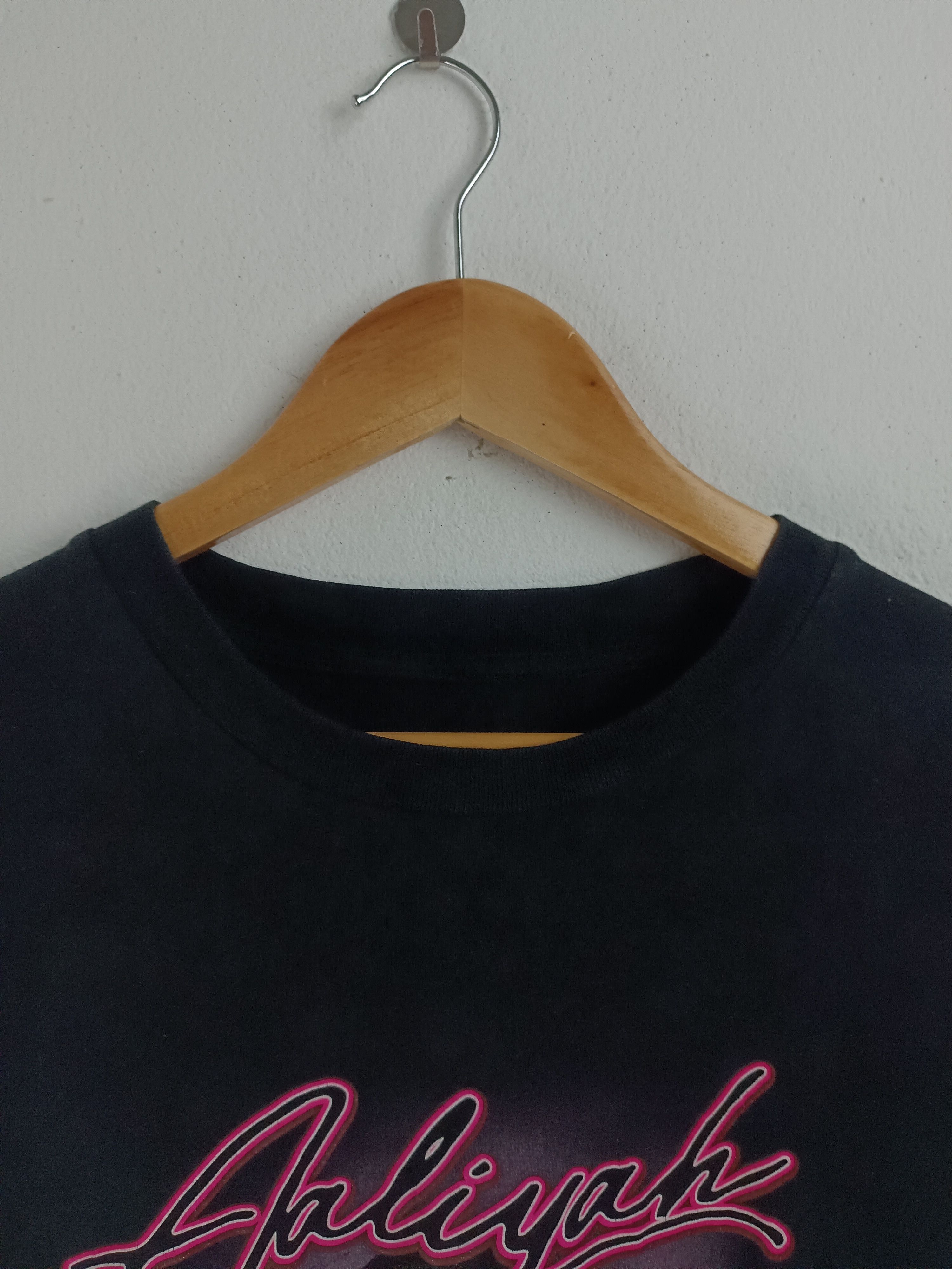 Rap Tees VINTAGE AALIYAH WORLD TOUR 1997 TOUR TEE jcole left eye dre Size US L / EU 52-54 / 3 - 9 Thumbnail