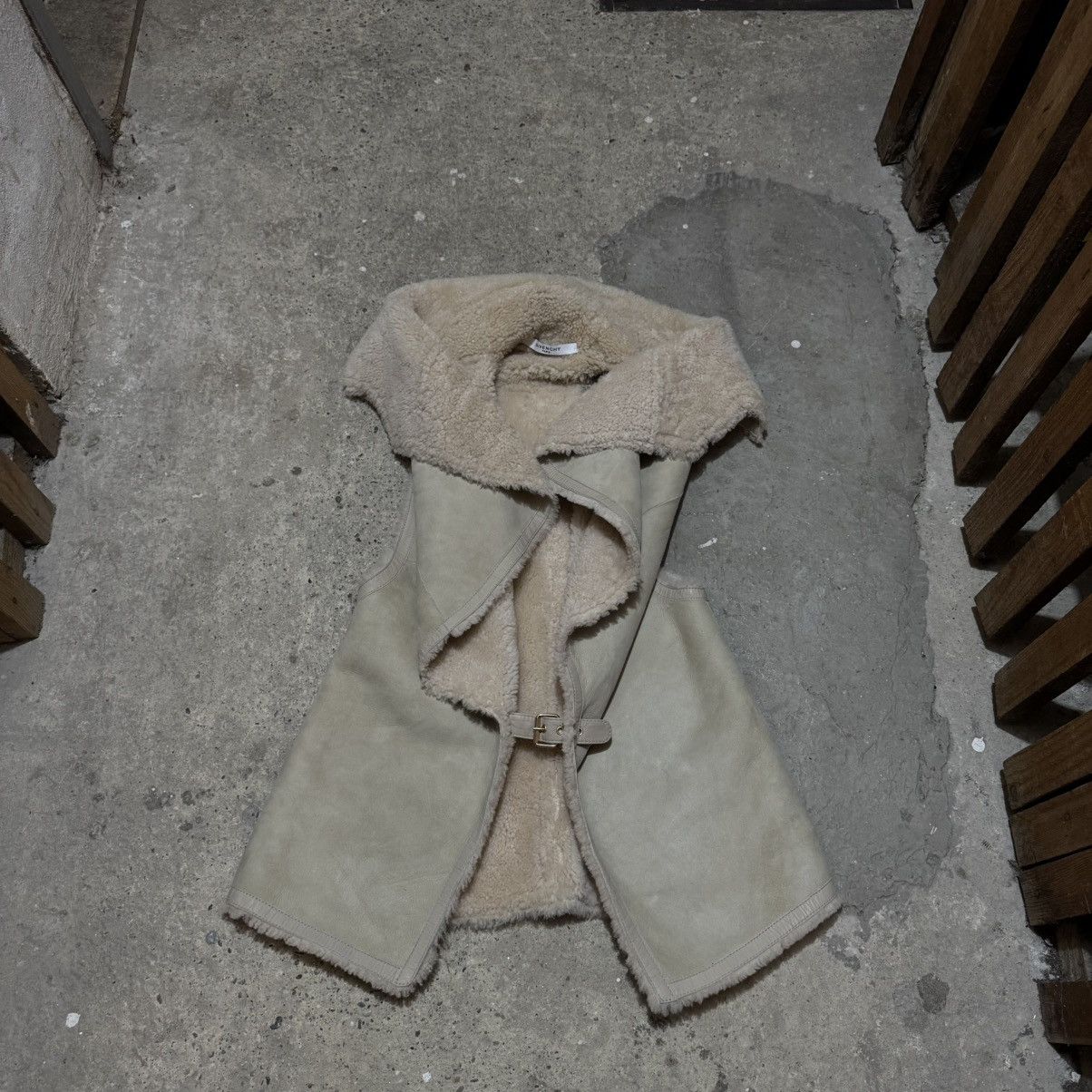 Givenchy × Vintage Sheepskin givenchy paris leather vest Size S / US 4 / IT 40 - 1 Thumbnail