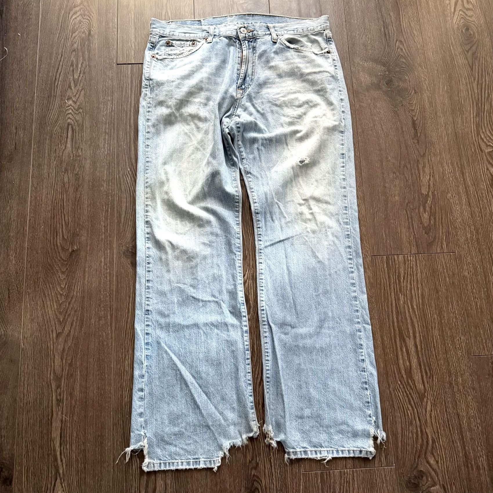 Lucky Brand VINTAGE Lucky Brand Dungarees Jeans Wide-Leg 34x31 Blue Distressed USA Mens Size US 34 / EU 50 - 4 Thumbnail