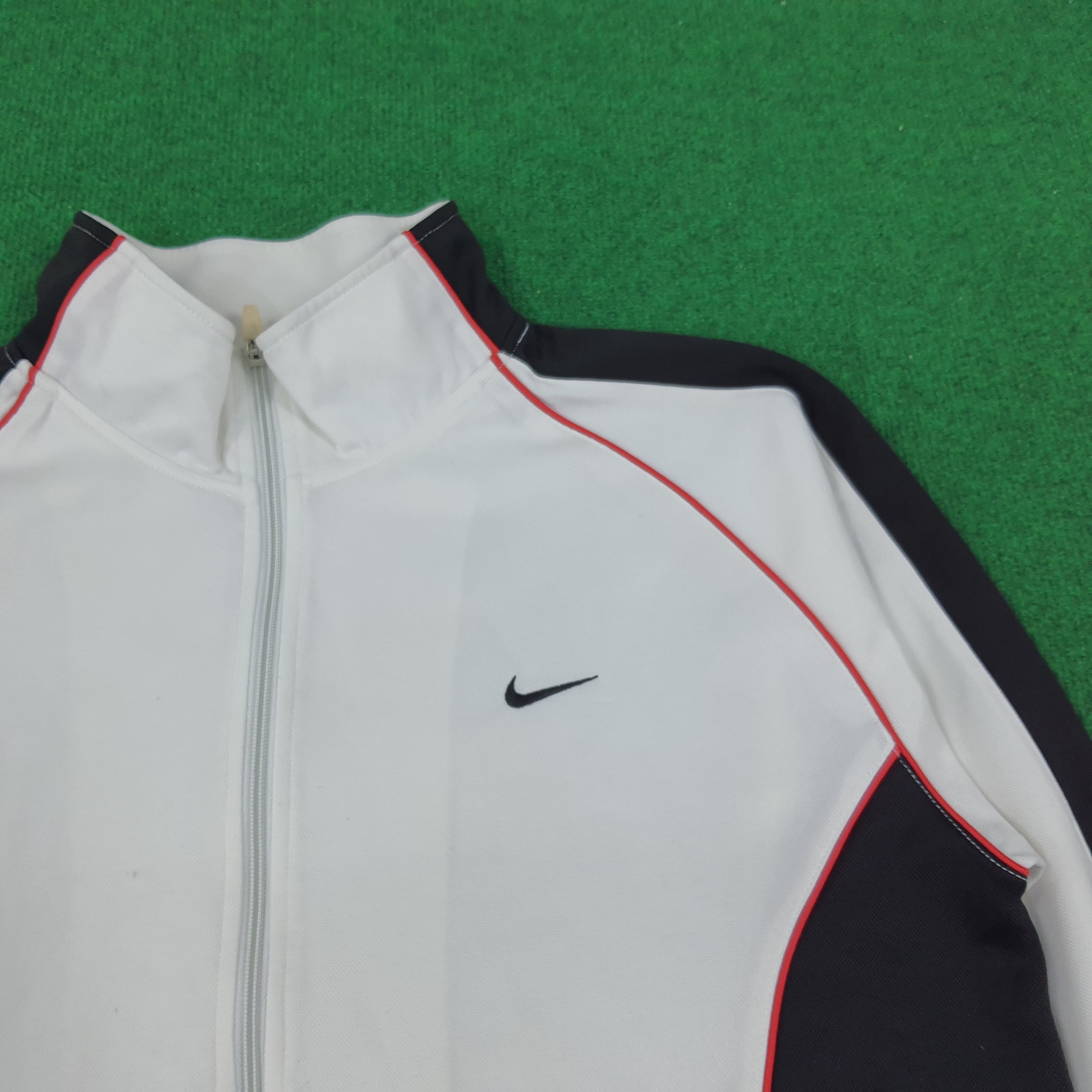 Nike × Vintage Vintage NIKE Big Swoosh Sportswear Jacket Size US L / EU 52-54 / 3 - 4 Thumbnail