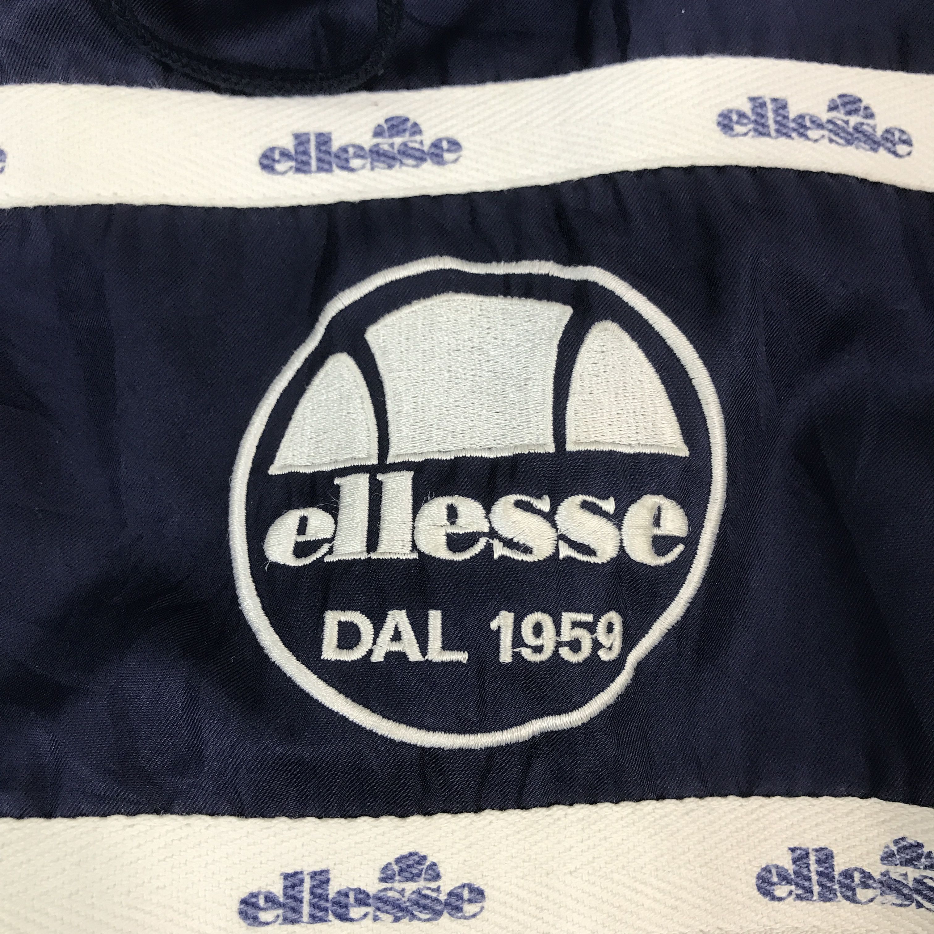 Ellesse ellesse Japan Dal 1959 Winter jacket Hoodie Size US L / EU 52-54 / 3 - 11 Thumbnail