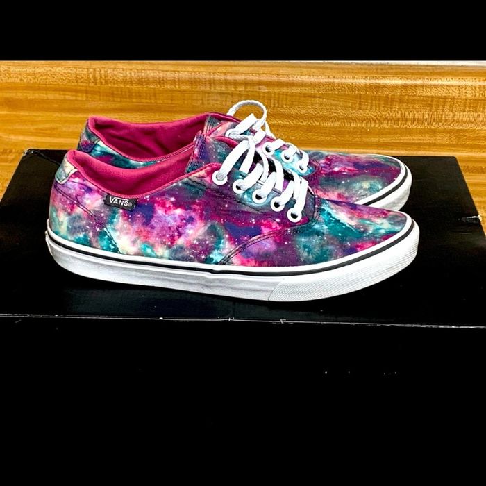 Galaxy hotsell vans womens