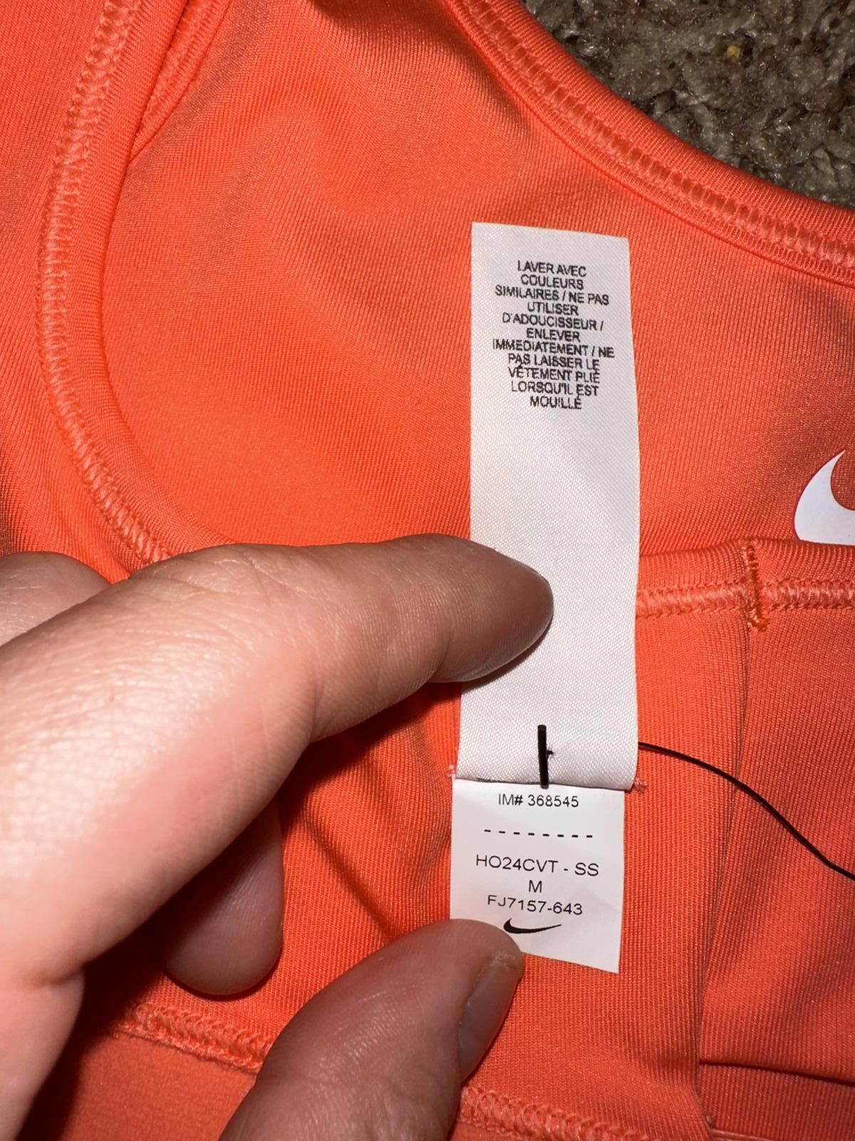 Nike Nike Swoosh EasyOn Big Kids' (Girls') Sports Bra Sample Size ONE SIZE - 9 Thumbnail