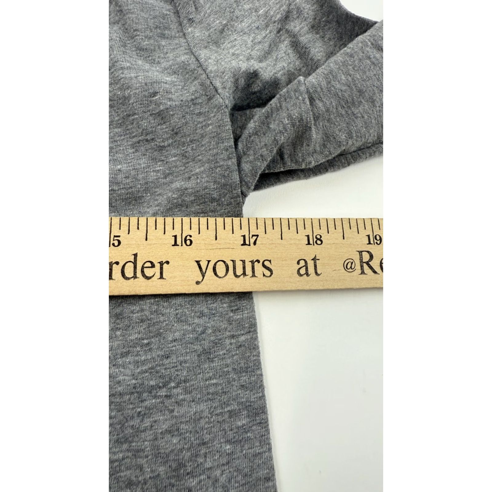J.Crew J.Crew Shirt Mens Small Gray Essential Tee Long Sleeve Knit Crewneck Soft Top Size US S / EU 44-46 / 1 - 8 Thumbnail