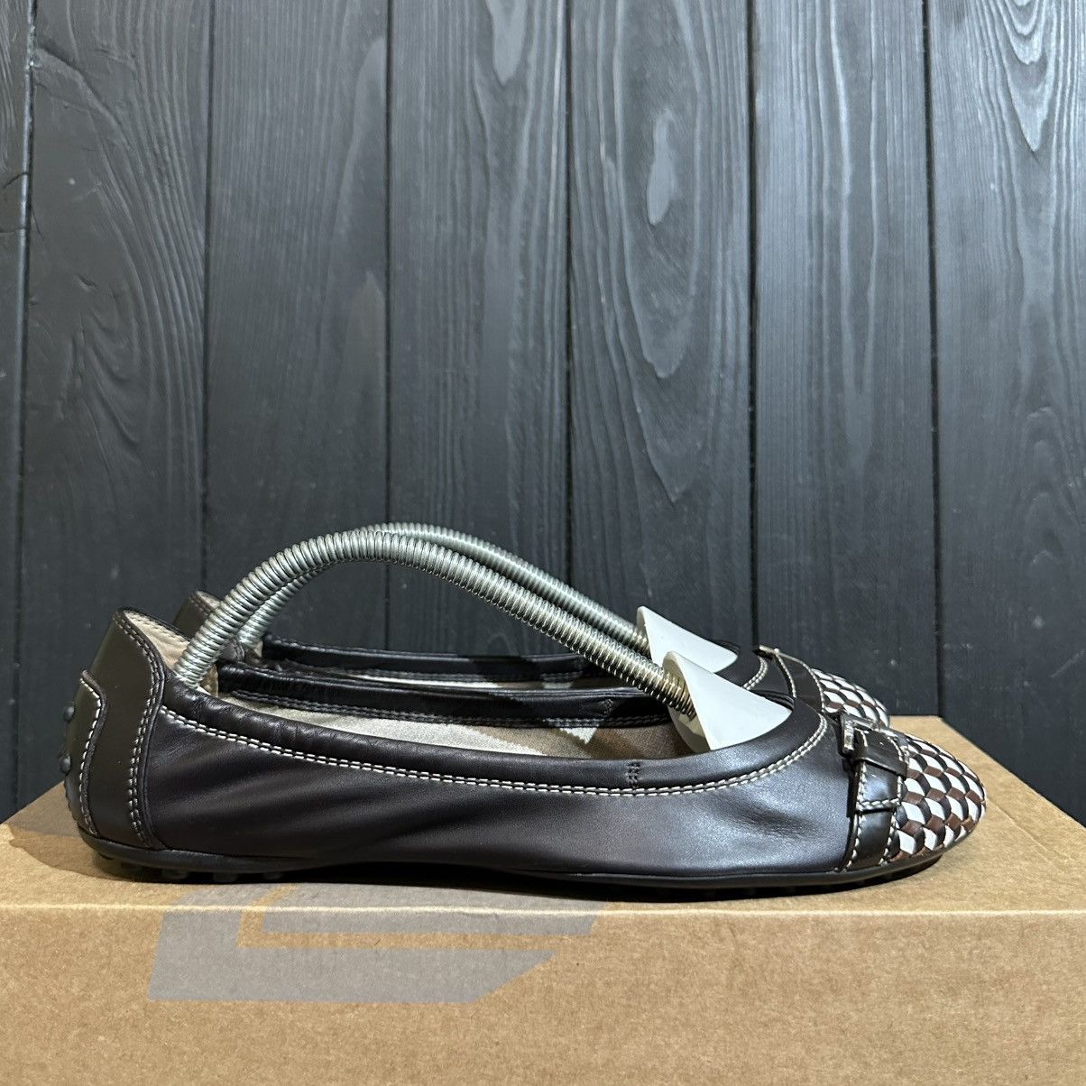 Tod's TOD’S - Women’s Leather Ballet Flats size 37.5 Size US 7.5 / IT 37.5 - 1 Thumbnail