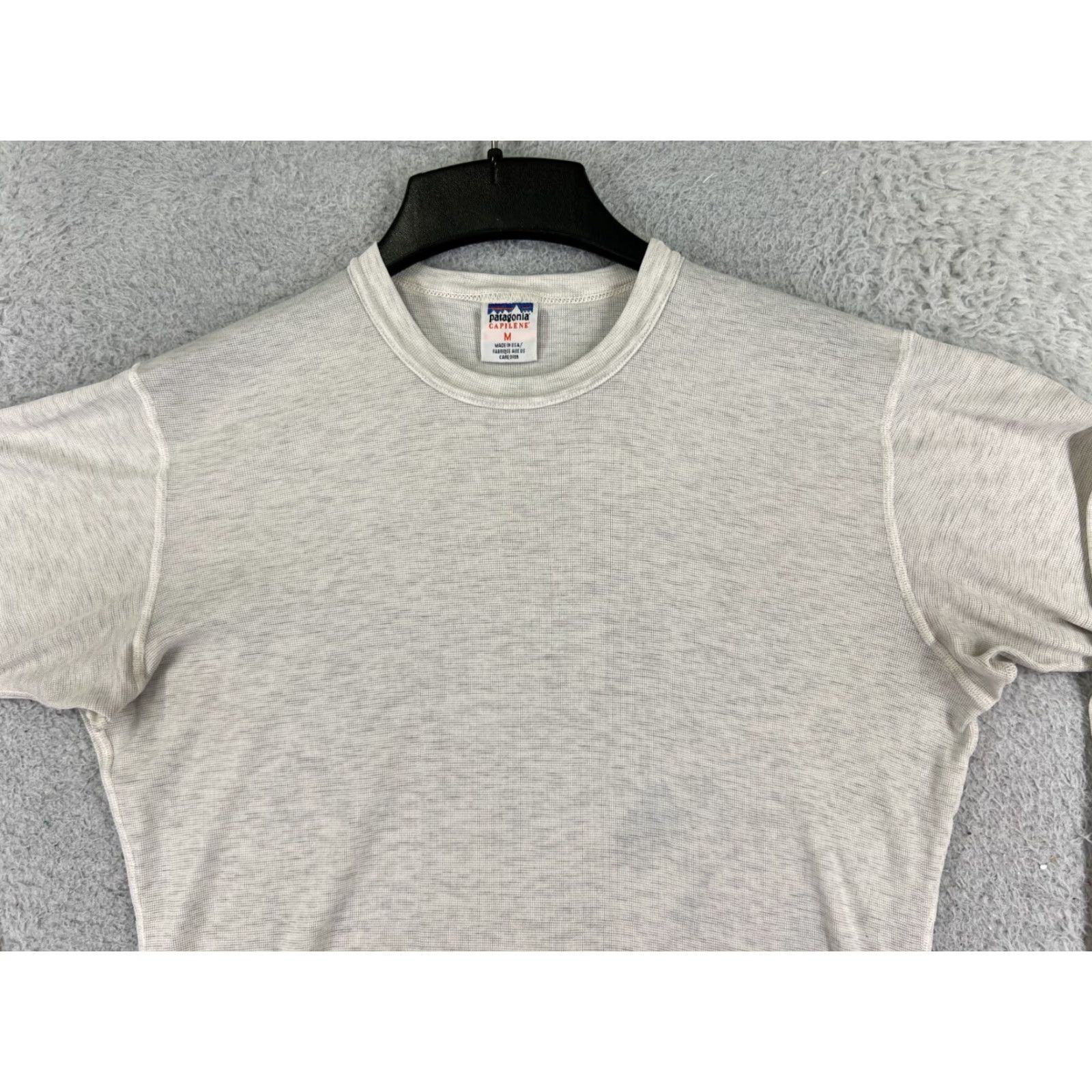 Patagonia Patagonia Shirt Adult Medium Gray Capilene Baselayer Long Sleeve Made USA Poly Size M / US 6-8 / IT 42-44 - 4 Thumbnail