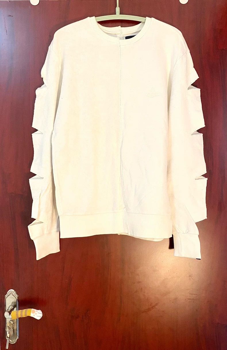 Vivienne Westwood Vivienne Westwood Irregularly perforated long-sleeved jack Size M / US 6-8 / IT 42-44 - 1 Thumbnail