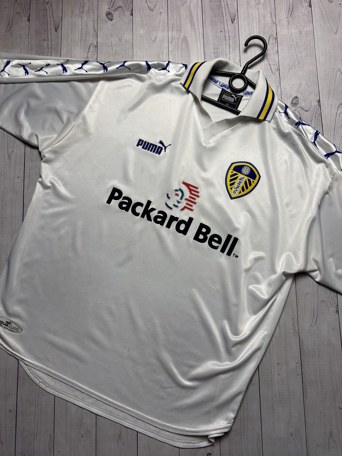 Puma × Vintage Vintage Leeds puma soccer jersey size XL rare Size US XL / EU 56 / 4 - 2 Thumbnail