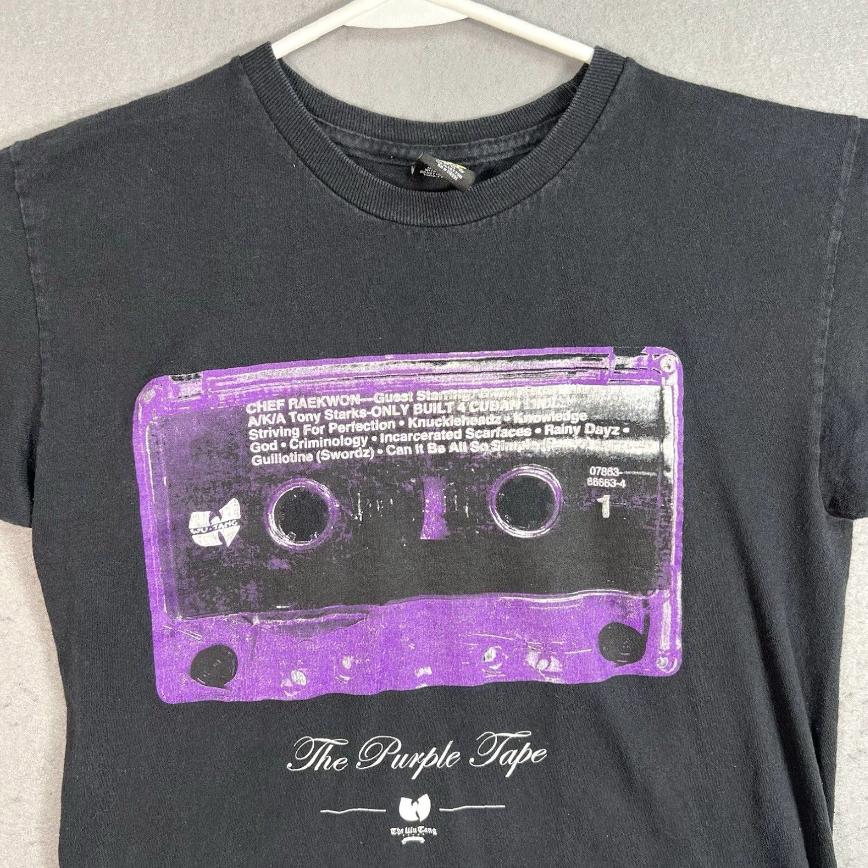 Vintage VINTAGE Wu Tang The Purple Tape Graphic Tee Adult Small Black Mens Size US S / EU 44-46 / 1 - 4 Thumbnail