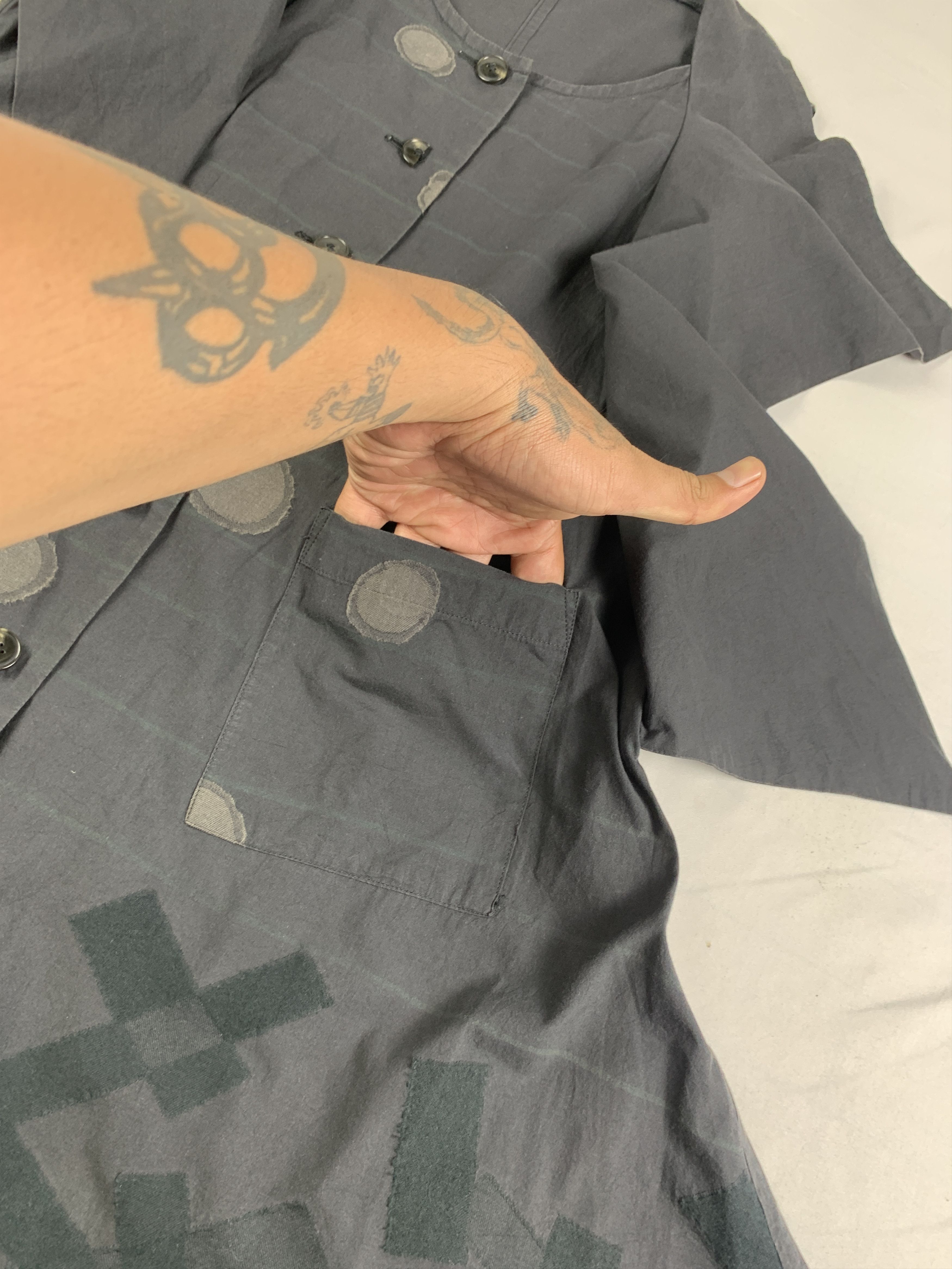 Japanese Brand KEIKO KISHI by nosh Black Wrapped Dressy Shirt (M) Size M / US 6-8 / IT 42-44 - 10 Thumbnail