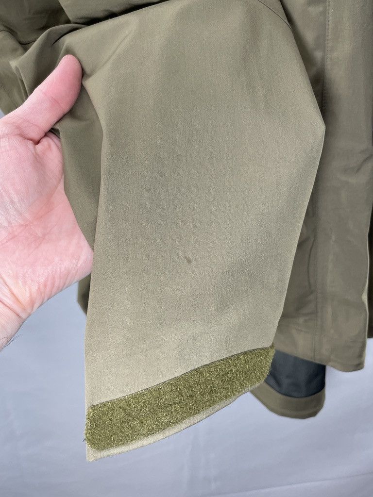 Arc'teryx ARCTERYX LEAF Alpha Gen 1 Crocodile Gore Tex Jacket Size US M / EU 48-50 / 2 - 9 Thumbnail