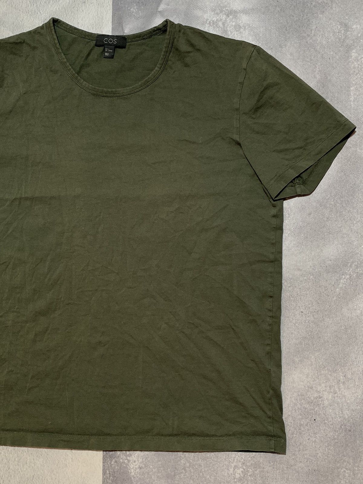 Cos × Vintage Vintage Y2K COS T-shirt streetwear style size S Size S / US 4 / IT 40 - 2 Thumbnail