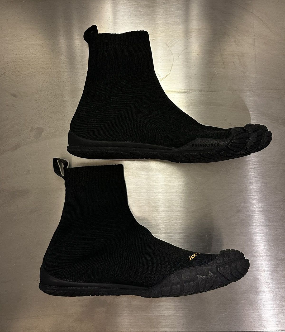 Balenciaga × Vibram Balenciaga x Vibram finger toes shoes Size US 8 / EU 41 - 3 Thumbnail