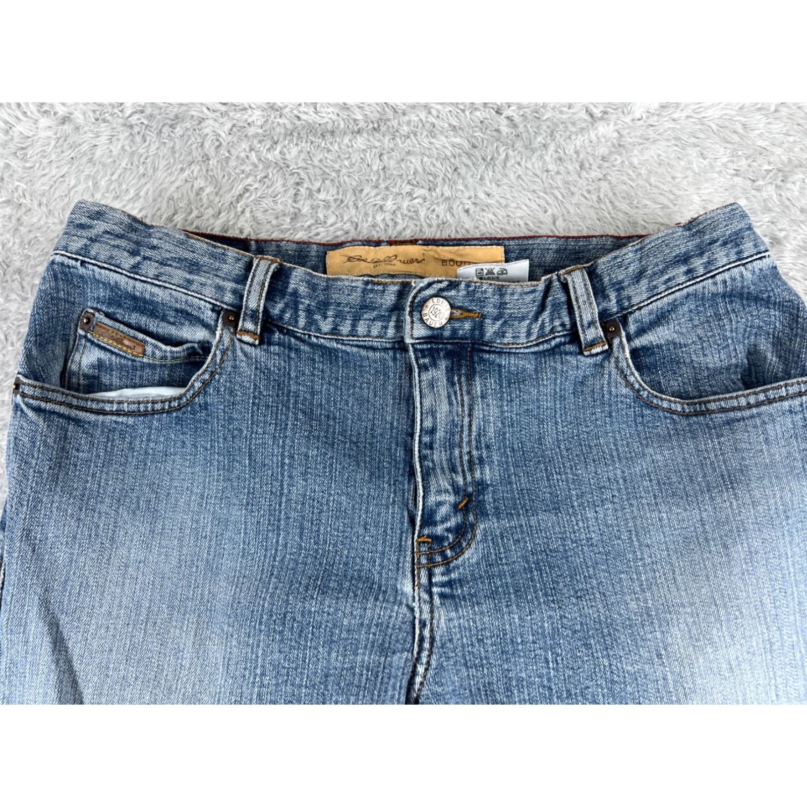 Eddie Bauer Eddie Bauer Jeans Women 10 Blue Denim Bootcut Mid Rise 100% Cotton Western 29x30 Jeans Womens Mens? Size 32" / US 10 / IT 46 - 4 Thumbnail