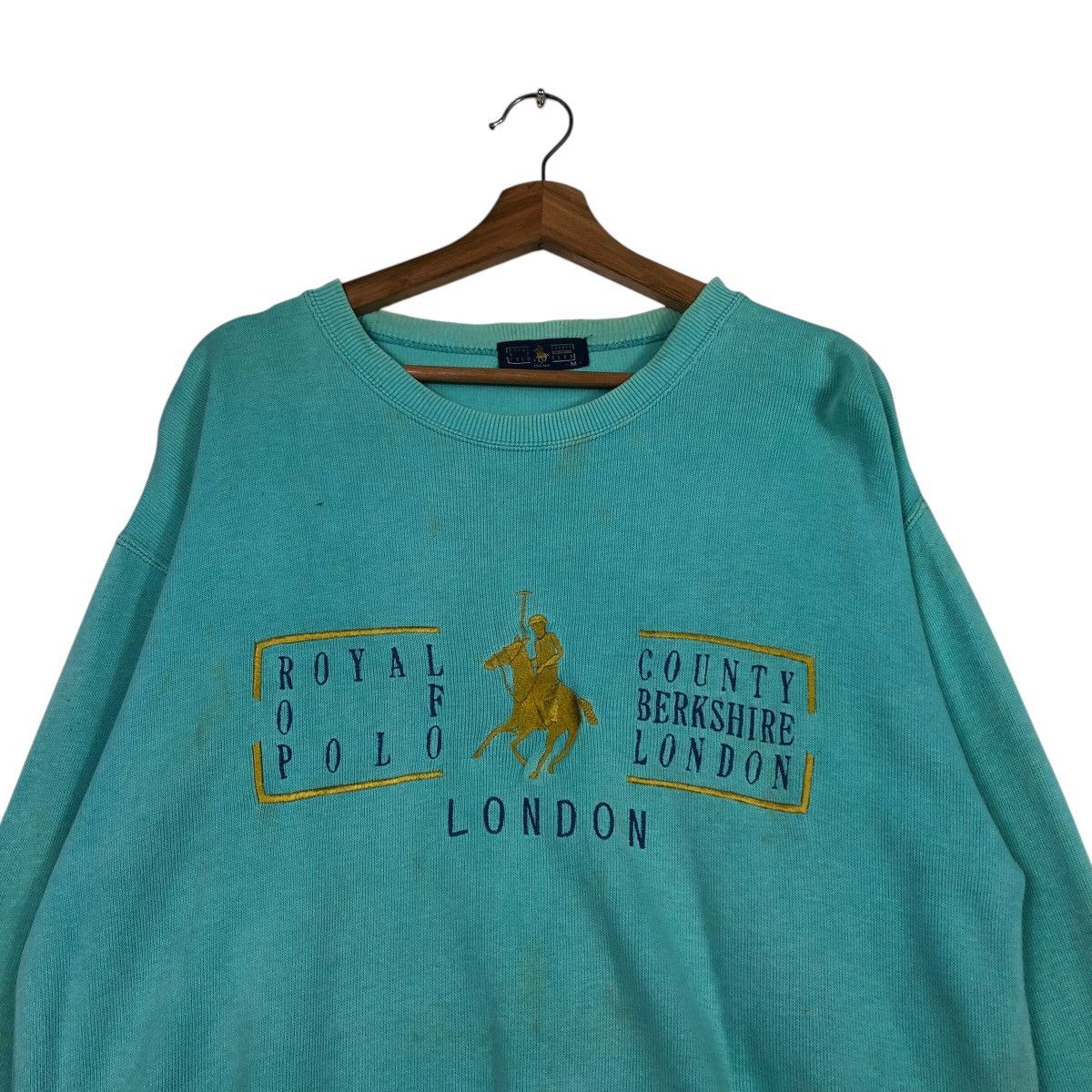 Japanese Brand Vintage Royal of Polo Berkshire Club Crest Sweatshirt Size US M / EU 48-50 / 2 - 4 Thumbnail