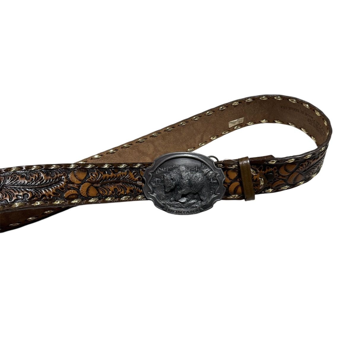 Vintage 80s Buckle belt grizzly bear motif