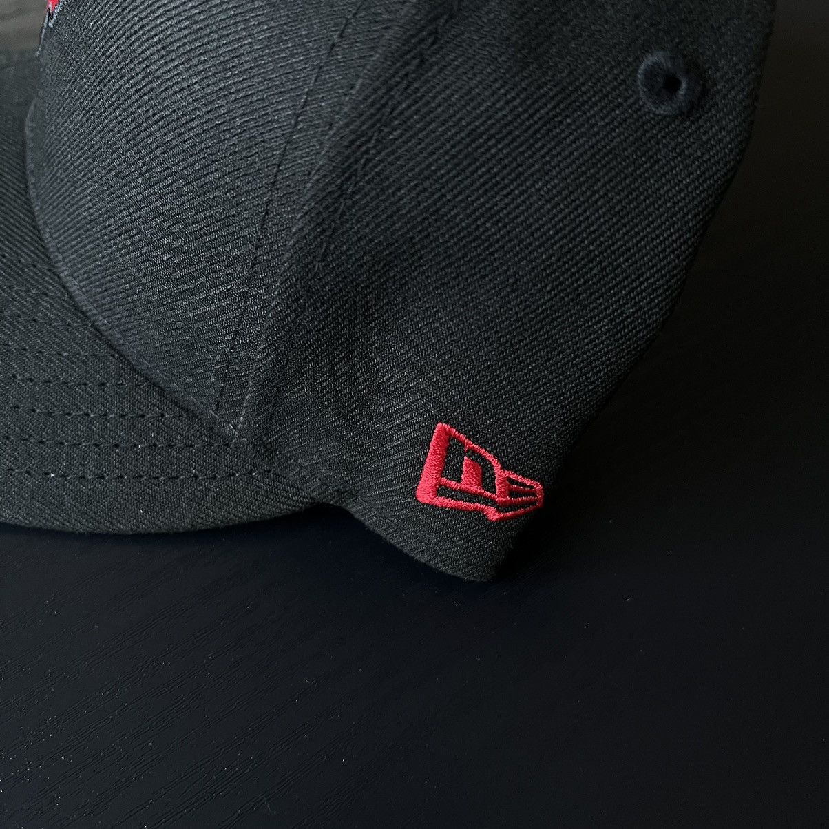 DC Comics × New Era New Era Batman Joker Fitted Hat 7 1/4 Size ONE SIZE - 4 Thumbnail