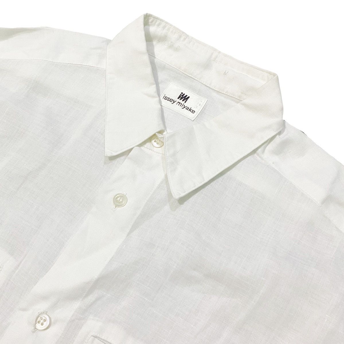 image of Issey Miyake True White Linnen Short Sleeve Shirt, Men's (Size Medium)