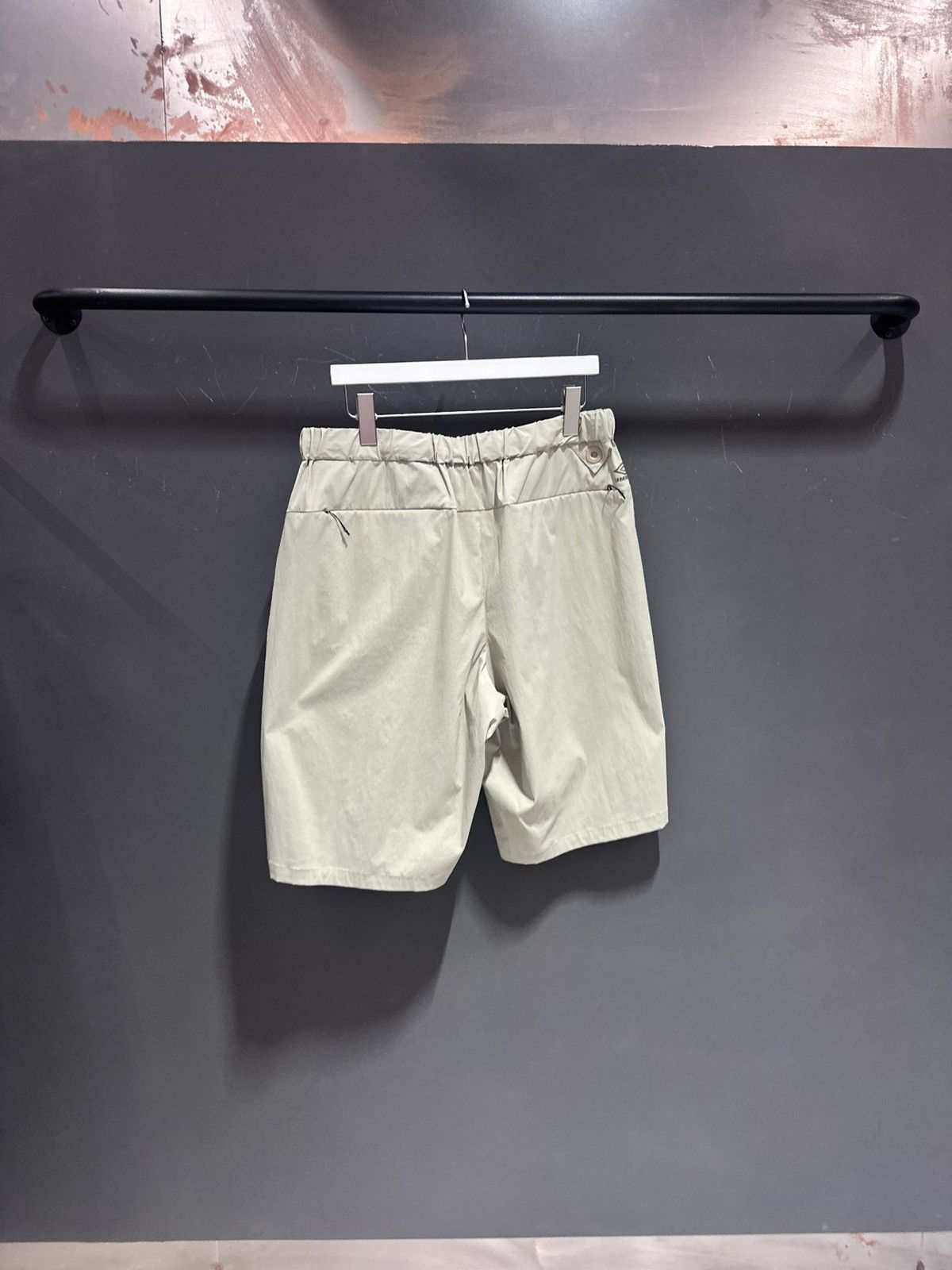 White Mountaineering White mountaineering x umbro shorts pants Size US 32 / EU 48 - 3 Thumbnail